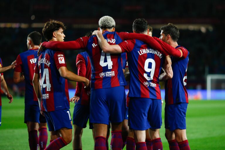 Robert Lewandowski (FC Barcelona) celebrates after scoring a goal during the La Liga EA Sports between FC Barcelona v Valencia CF at Estadi Olimpic Lluis Companys in Barcelona, Spain, on April 29th, 2024. 
LIGA HISZPANSKA PILKA NOZNA SEZON 2023/2024 
FOT. DEFODI IMAGES/newspix.pl / 400mm.pl

POLAND ONLY !!!
---
newspix.pl / 400mm.pl