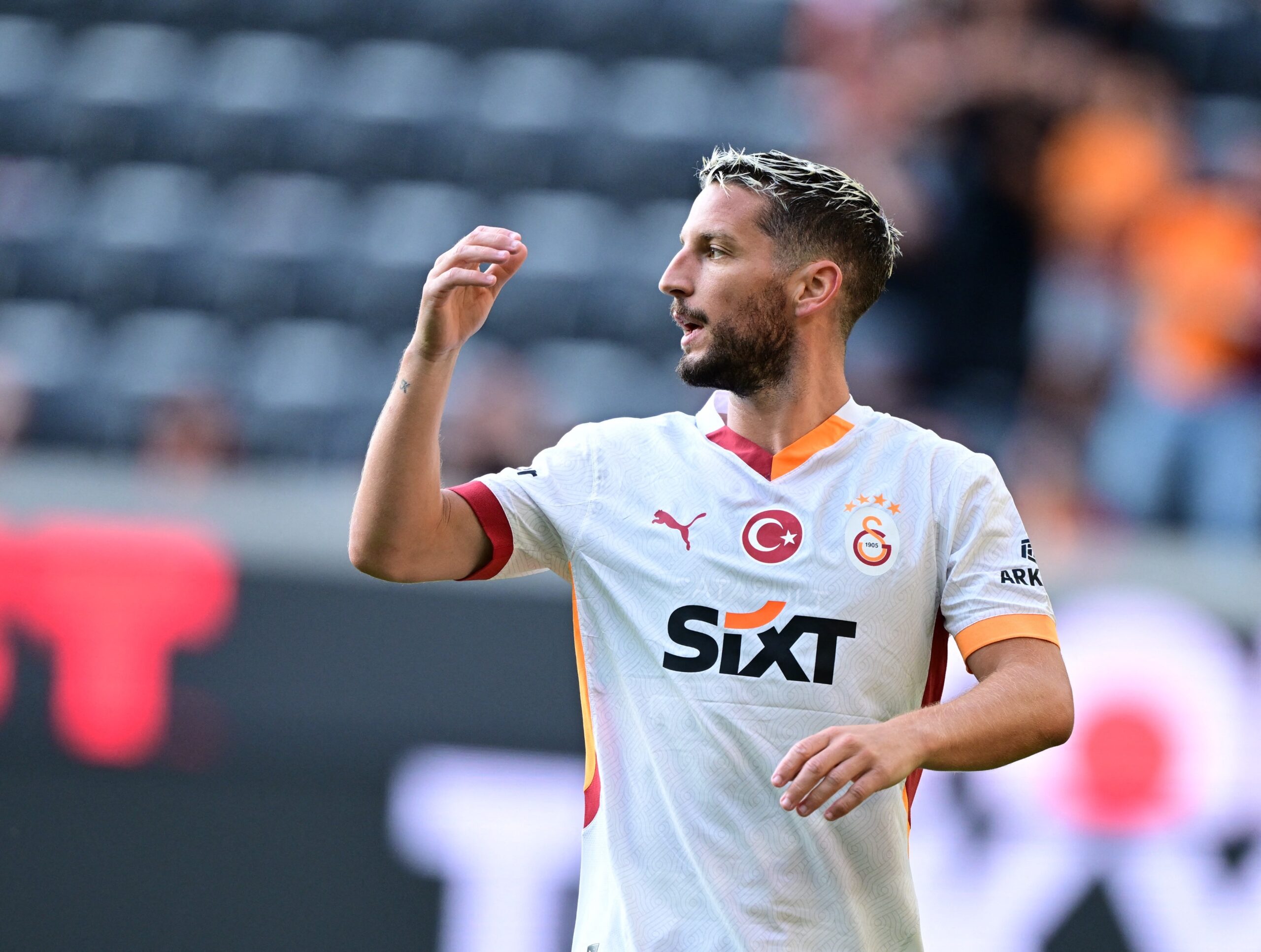 LINZ, AUSTRIA - JULY 18: Dries Mertens of Galatasaray reacts during the friendly match between Galatasaray and Trencin at Raiffeisen Arena as part of pre-season training camp in Linz, Austria on July 18, 2024. Abdulhamid Hosbas / Anadolu/ABACAPRESS.COM 
MECZ TOWARZYSKI PILKA NOZNA 
FOT. ABACA/newspix.pl / 400mm.pl
POLAND ONLY!
---
newspix.pl / 400mm.pl