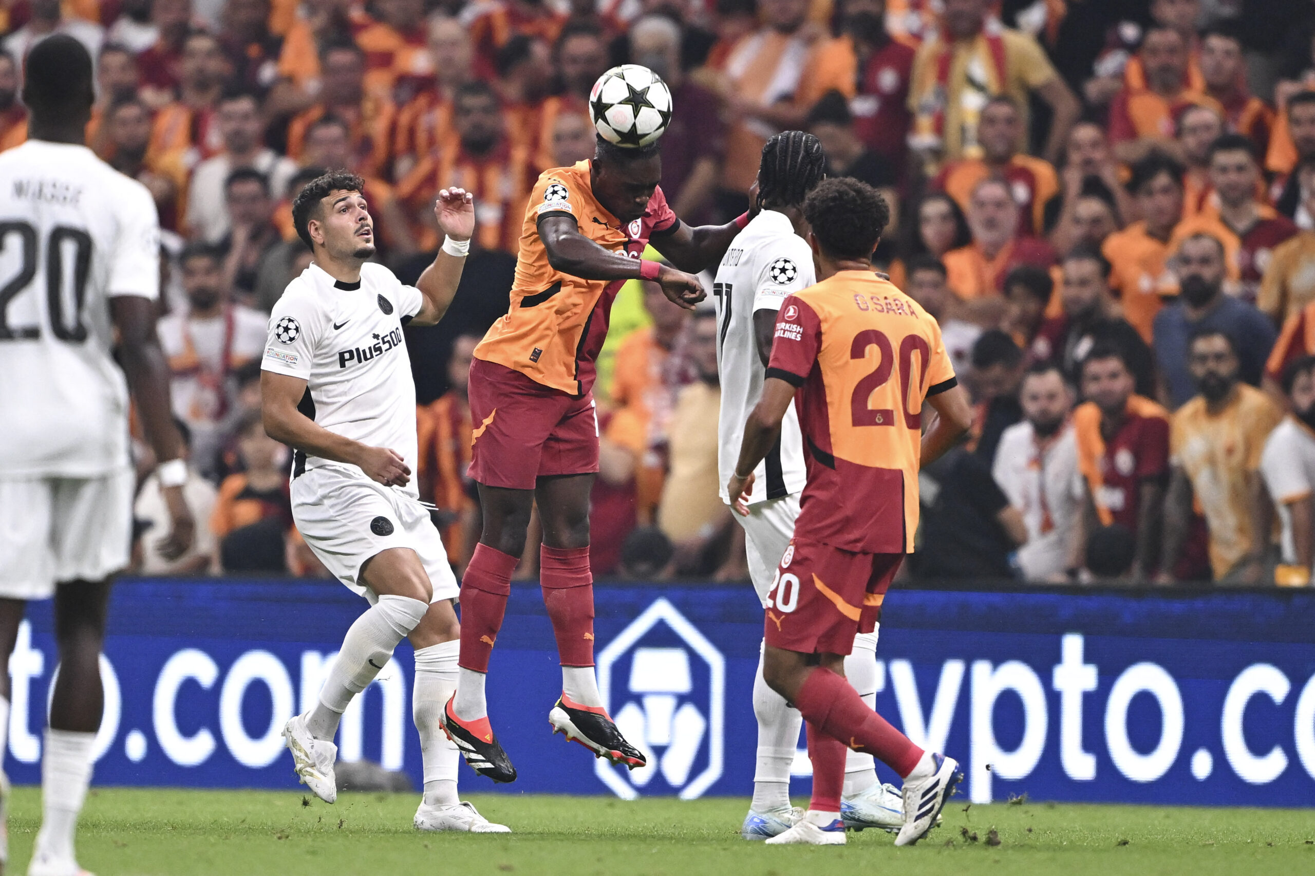 ISTANBUL, TURKIYE - AUGUST 27: Derrick Kohn of Galatasaray in action against Joel Almada Monteiro of Young Boys during UEFA Champions League play-off second leg match between Galatasaray and Young Boys at RAMS Park in Istanbul, Turkiye on August 27, 2024. Arif Hudaverdi Yaman / Anadolu/ABACAPRESS.COM 
KWALIFIKACJE LIGA MISTRZOW UEFA PILKA NOZNA SEZON 2024/2025
FOT. ABACA/newspix.pl / 400mm.pl

POLAND ONLY !!!
---
newspix.pl / 400mm.pl