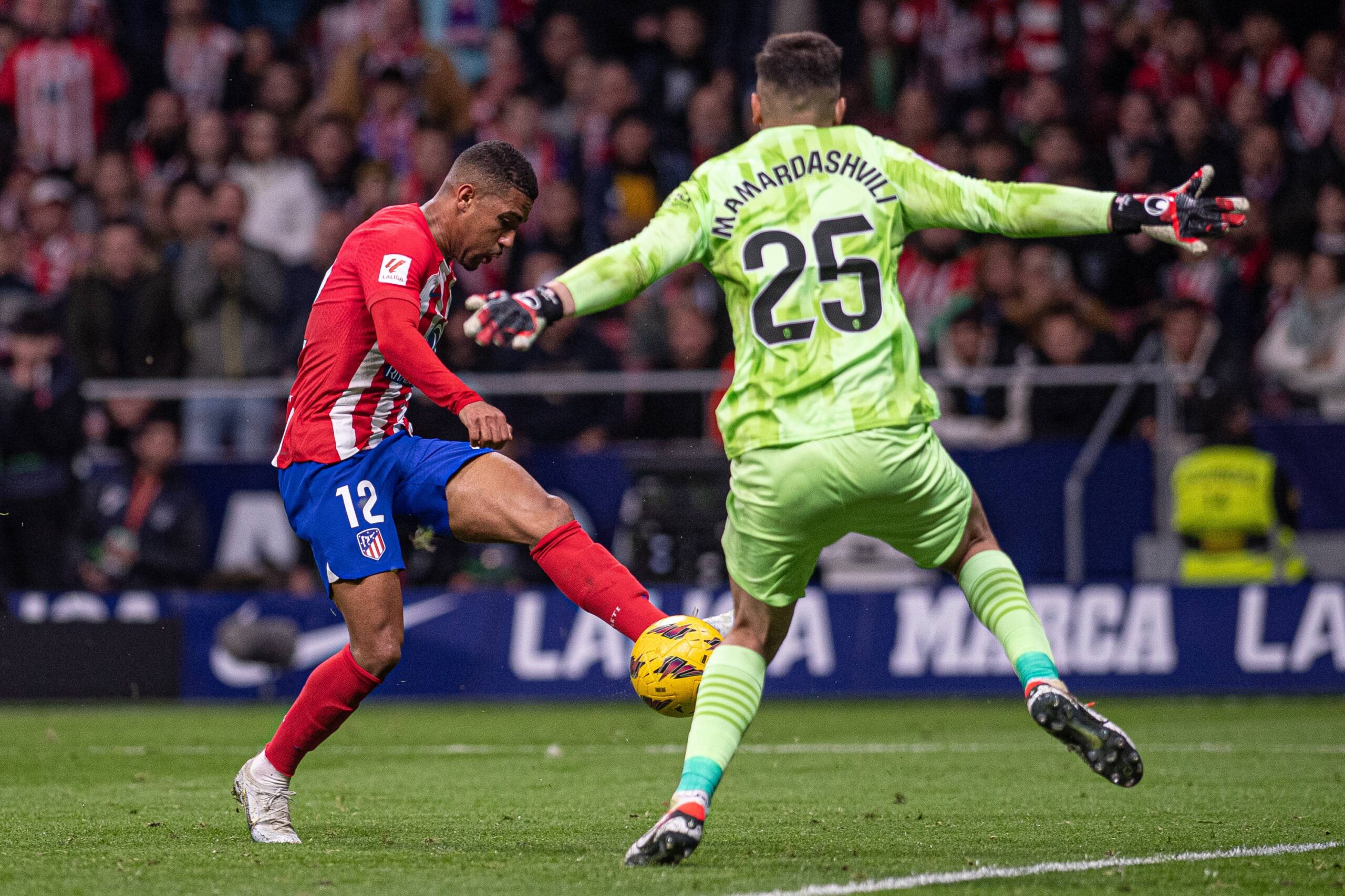 January 28, 2024, Bristol, England, United Kingdom: 28th January 2024;  Metropolitano Stadium, Madrid, Spain, Spanish La Liga Football, Atletico Madrid versus Valencia; Samuel Lino shoots and scores the opening goal past keeper Giorgi Mamardashvili of Valencia in the 45th minute (Credit Image: © Foc/Action Plus Sports via ZUMA Press Wire) 
LIGA HISZPANSKA PILKA NOZNA SEZON 2023/2024
FOT. ZUMA/newspix.pl / 400mm.pl

POLAND ONLY !!!
---
newspix.pl / 400mm.pl