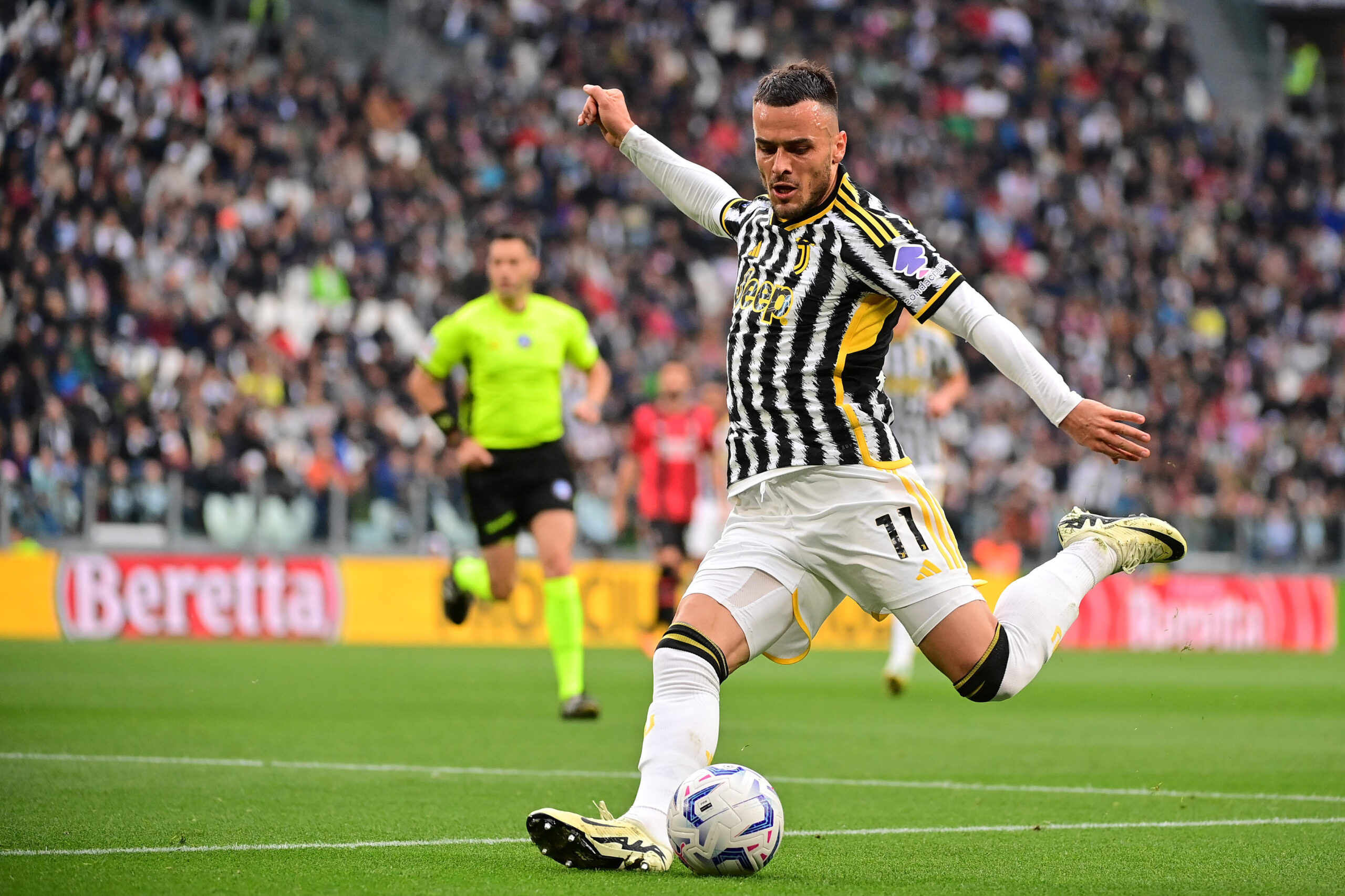 April 27, 2024, Torino, Italia: Filip Kostic (Juventus FC); in action during the Serie A soccer match between Juventus and Milan at the Allianz Stadium in Torino, north west Italy - Saturday, April 27, 2024. Sport - Soccer . (Photo by Marco Alpozzi/Lapresse) (Credit Image: © Marco Alpozzi/LaPresse via ZUMA Press)
LIGA WLOSKA PILKA NOZNA SEZON 2023/2024
FOT. ZUMA/newspix.pl / 400mm.pl
POLAND ONLY!
---
newspix.pl / 400mm.pl