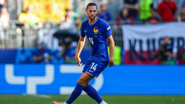 DORTMUND 25.06.2024
MECZ III RUNDA GRUPA D MISTRZOSTW EUROPY 2024: FRANCJA - POLSKA --- THIRD ROUND GROUP D UEFA EURO 2024 MATCH IN DORTMUND: FRANCE - POLAND
NZ ADRIEN RABIOT 
FOT. PATRYK PINDRAL/400MM.PL