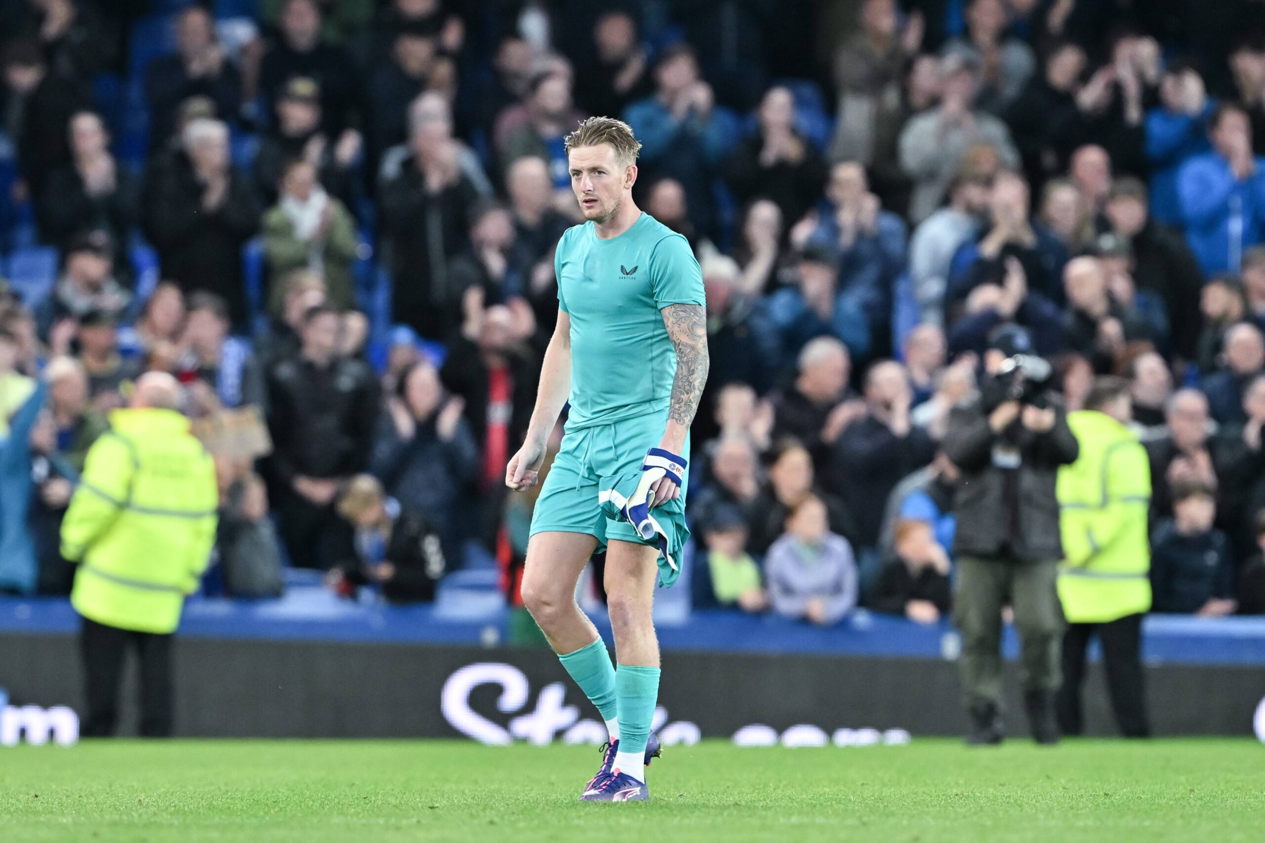 August 27, 2024, Liverpool, Merseyside, United Kingdom: Jordan Pickford of Everton leaves the pitch at full time during the Carabao Cup match Everton vs Doncaster Rovers at Goodison Park, Liverpool, United Kingdom, 27th August 2024. (Credit Image: © Cody Froggatt/News Images via ZUMA Press Wire) 
PUCHAR LIGI ANGIELSKIEJ PILKA NOZNA SEZON 2024/2025
FOT. ZUMA/newspix.pl / 400mm.pl

POLAND ONLY !!!
---
newspix.pl / 400mm.pl