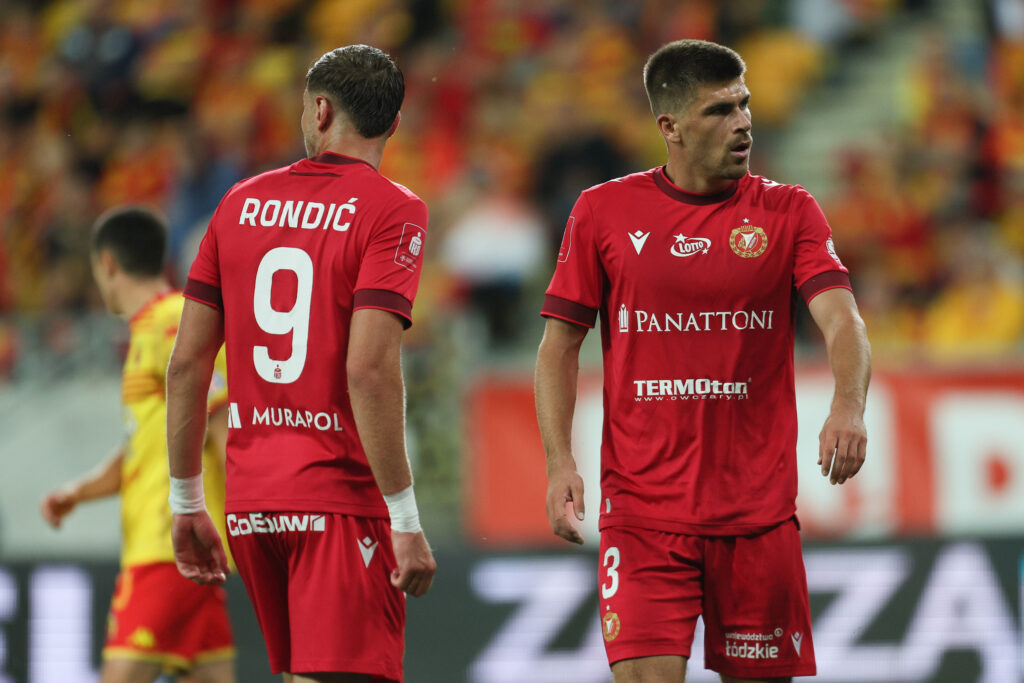 BIALYSTOK 01.09.2024
PKO EKSTRAKLASA SEZON 2024/25: JAGIELLONIA BIALYSTOK - WIDZEW LODZ POLISH FOOTBALL TOP LEAGUE MATCH
NZ IMAD RONDIC SAMUEL KOZLOVSKY
FOT. MARCIN BRYJA / 400mm.pl