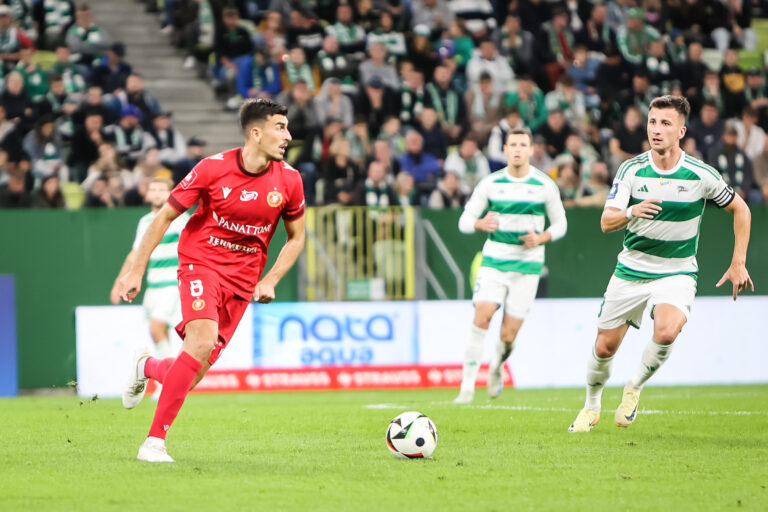 Gdansk,27.09.2024
Pilka nozna. PKO Ekstraklasa. Lechia Gdansk - Widzew Lodz
Sezon 2024/25
POLISH FIRST LEAGUE FOOTBALL GAME Lechia Gdansk - Widzew Lodz
NZ Hilary Gong
Fot. TOMASZ RULSKI / 400mm.pl