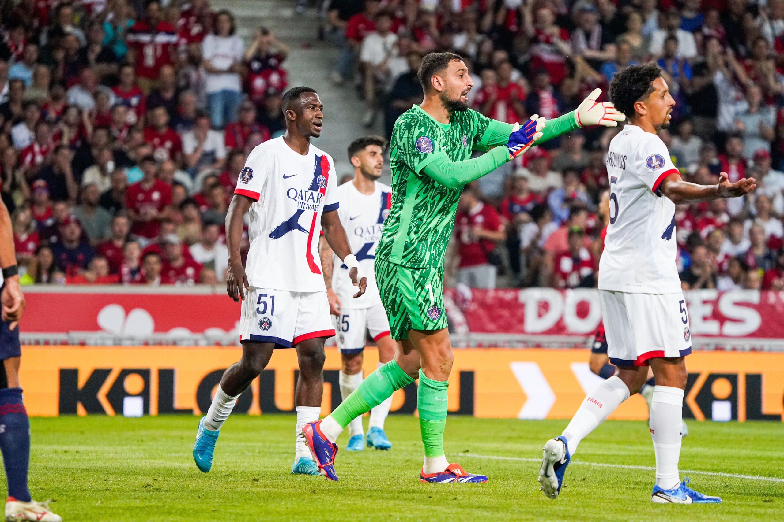 Gianluigi DONNARUMMA of Paris Saint Germain and Willian PACHO of Paris Saint Germain during the Ligue 1 McDonald&#039;s match between Lille and Paris at Stade Pierre-Mauroy on September 1, 2024 in Lille, France. (Photo by Daniel Derajinski/Icon Sport)
LIGA FRANCUSKA PILKA NOZNA SEZON 2024/2025
FOT. ICON SPORT/newspix.pl / 400mm.pl
POLAND ONLY!
---
newspix.pl / 400mm.pl