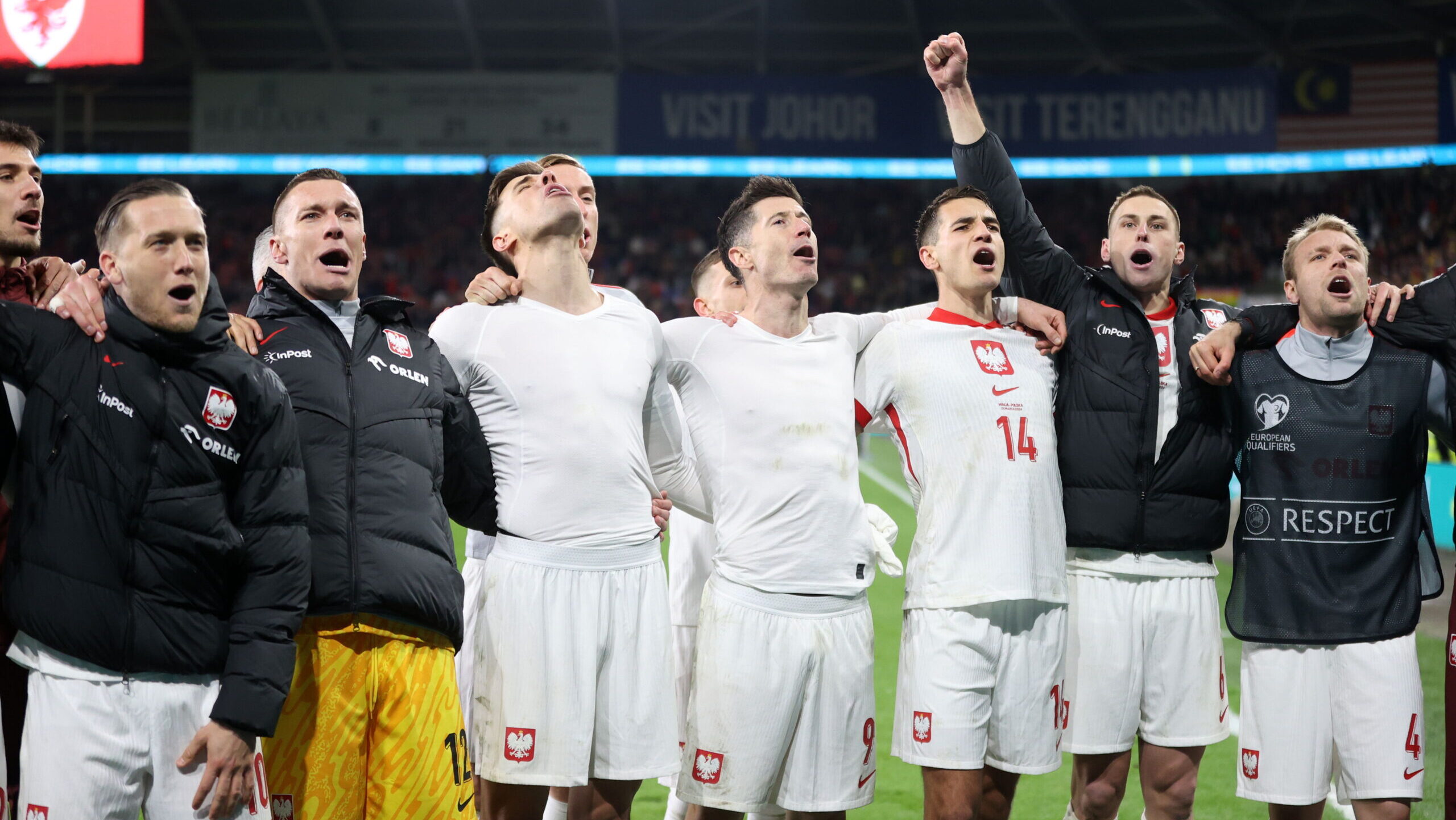 CARDIFF 26.03.2024
FINALOWY MECZ BARAZOWY ELIMINACJE DO MISTRZOSTW EUROPY 2024: WALIA - POLSKA 0:0 k. 4:5 --- UEFA EURO 2024 QUALIFICATION FINAL PLAY-OFF MATCH: WALES - POLAND 0:0 k. 4:5
PIOTR ZIELINSKI  LUKASZ SKORUPSKI  JAN BEDNAREK  ROBERT LEWANDOWSKI  JAKUB KIWIOR  JAKUB PIOTROWSKI  TYMOTEUSZ PUCHACZ
FOT. PIOTR KUCZA/400mm.pl