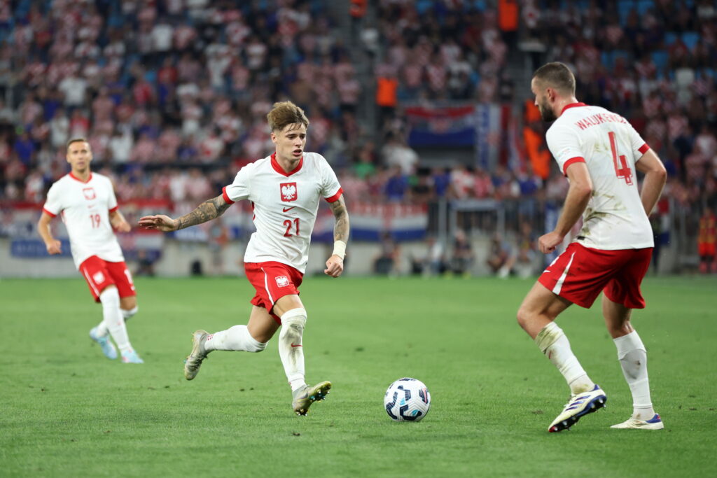 OSIJEK 08.09.2024
MECZ 2. KOLEJKA GRUPA A1 LIGA NARODOW SEZON 2024/25: CHORWACJA - POLSKA 1:0 --- UEFA NATIONS LEAGUE FOOTBALL MATCH: CROATIA - POLAND 1:0
NICOLA ZALEWSKI  SEBASTIAN WALUKIEWICZ
FOT. PIOTR KUCZA/400mm.pl