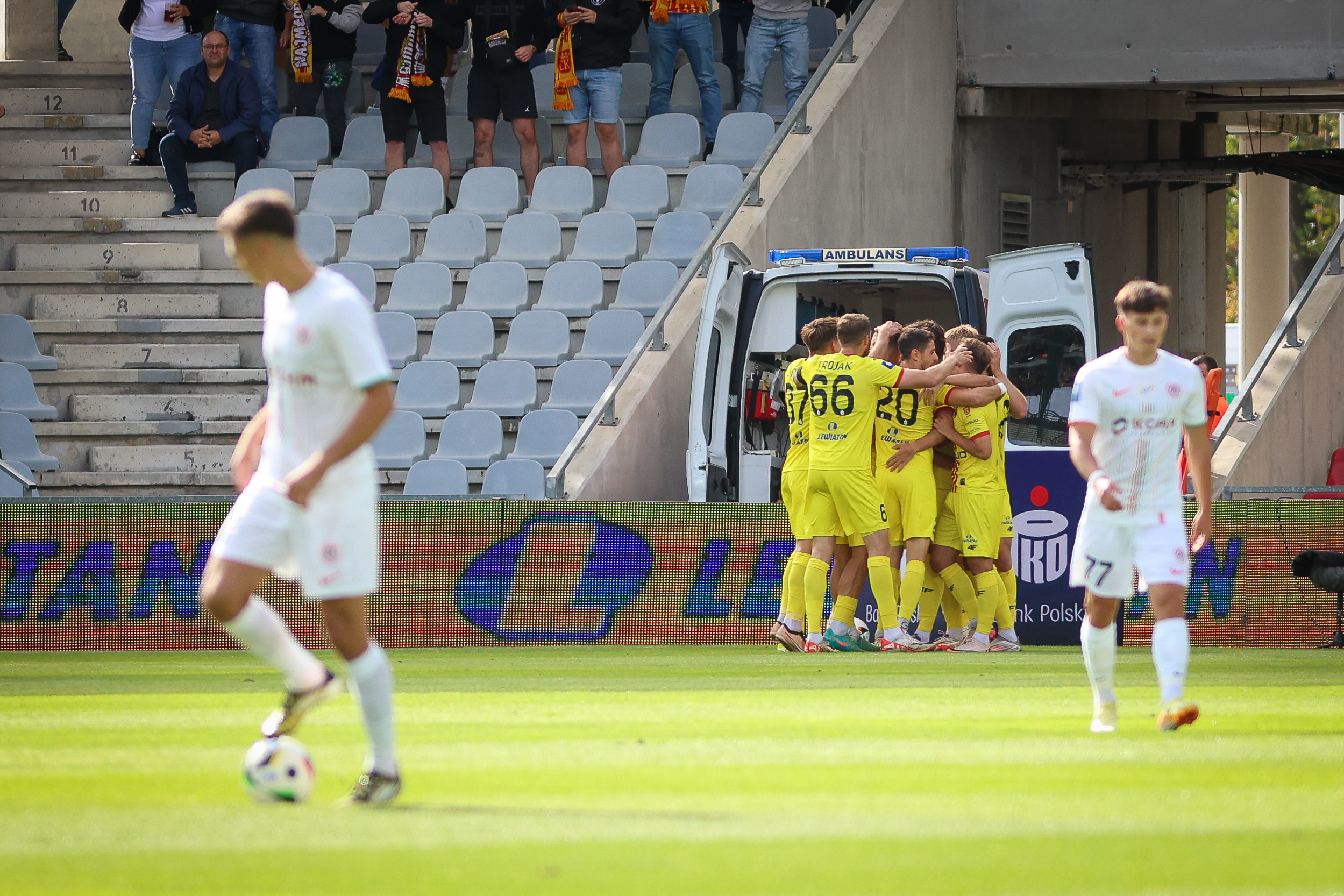 Kielce, 15.09.2024
EKSTRAKLASA PILKA NOZNA MECZ KORONA KIELCE - ZAGLEBIE LUBIN
POLISH LEAGUE FOOTBALL MATCH KORONA KIELCE - ZAGLEBIE LUBIN

NZ RADOSC , KORONA

FOT. Pawel Janczyk / 400mm.pl