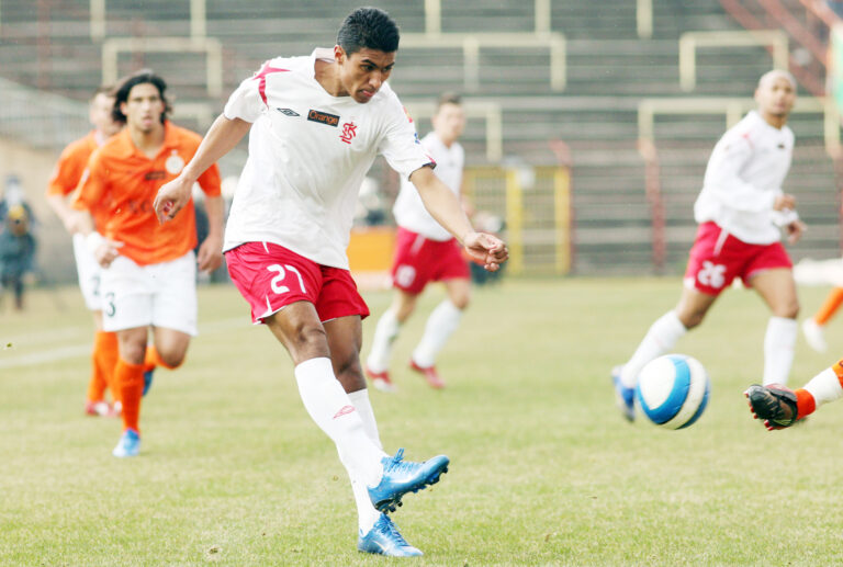 FOT Eliza Budzicz / 400mm.pl
2008-03-29
PILKA NOZNA - 1 LIGA
LKS LODZ - ZAGLEBIE LUBIN 2 - 1
PAULINHO JOSE PAULO BEZERRA