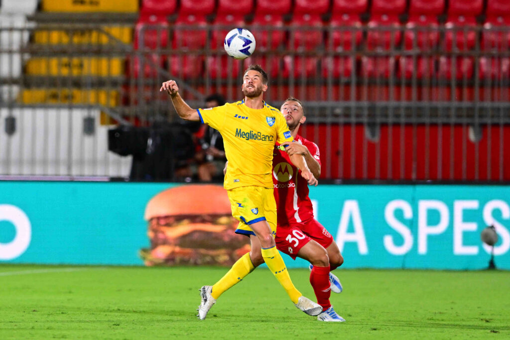 Monza, Italien, 07.08.2022: Carlos Augusto of A.C. Monza and Przemyslaw Szyminski (Frosinone Calcio) im zweikampf waehrend des Coppa Italia Spiels zwischen AC Monza vs Frosinone Calcio im Brianteo am 07. August 2022 in Monza, Italy. (Foto von Andrea Bruno Diodato/DeFodi Images) 

Monza, Italy, 07.08.2022: Carlos Augusto of A.C. Monza and Przemyslaw Szyminski (Frosinone Calcio) battle for the ball during the Coppa Italia match between AC Monza vs Frosinone Calcio at Brianteo on August 7, 2022 in Monza, Italien. (Photo by Andrea Bruno Diodato/DeFodi Images) 
PUCHAR WLOCH PILKA NOZNA SEZON 2022/2023
FOT.DEFODI IMAGES/newspix.pl / 400mm.pl
POLAND ONLY!
---
newspix.pl / 400mm.pl