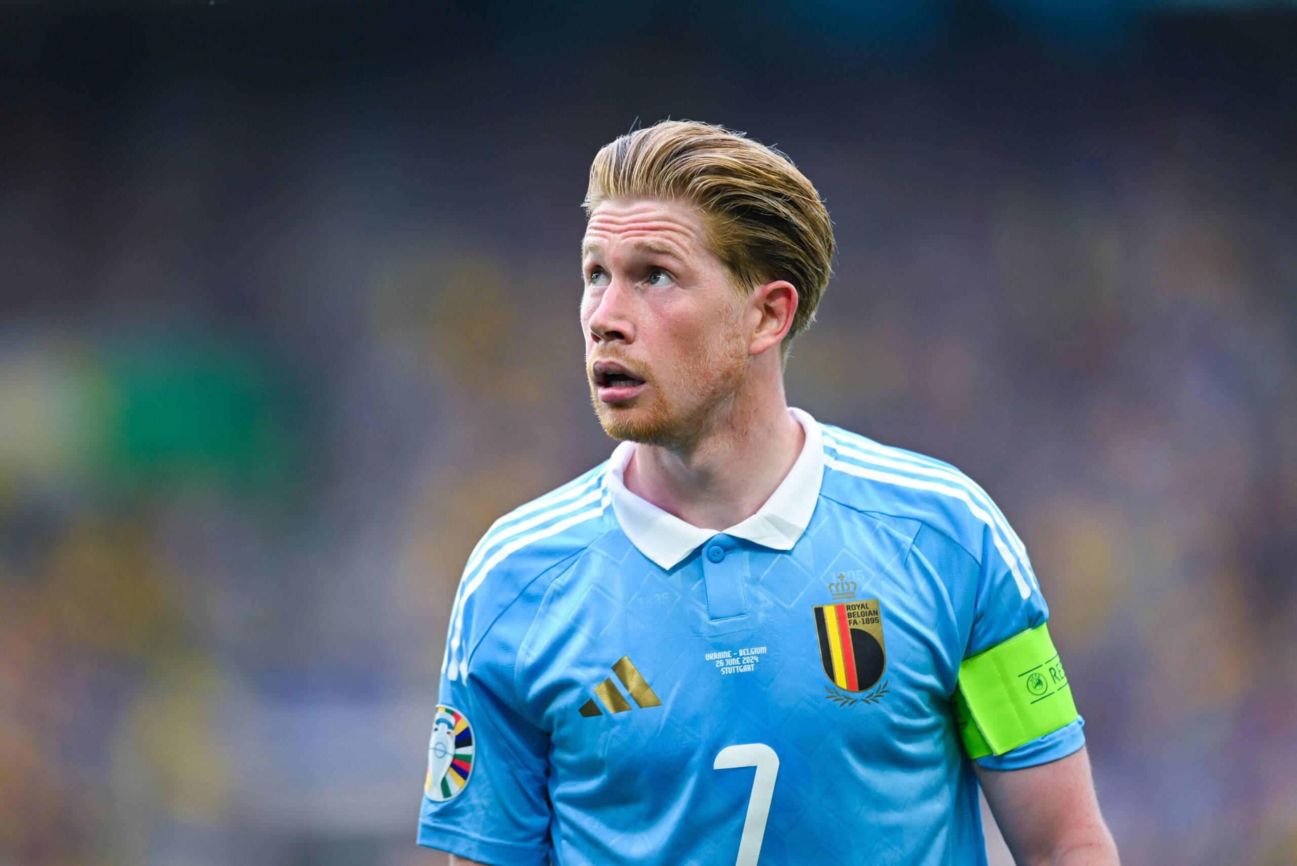 Kevin De Bruyne (Belgium) schaut zu, UEFA EURO 2024 - Group E, Ukraine vs Belgium, Arena Stuttgart am 26. June 2024 in Stuttgart, Deutschland. (Foto von Silas Schueller/DeFodi Images)

Kevin De Bruyne (Belgium) looks on, UEFA EURO 2024 - Group E, Ukraine vs Belgium, Arena Stuttgart on June 26, 2024 in Stuttgart, Germany. (Photo by Silas Schueller/DeFodi Images)  
PILKA NOZNA EURO MISTRZOSTWA EUROPY BELGIA - UKRAINA
FOT. ABACA/newspix.pl / 400mm.pl
POLAND ONLY!
---
newspix.pl / 400mm.pl