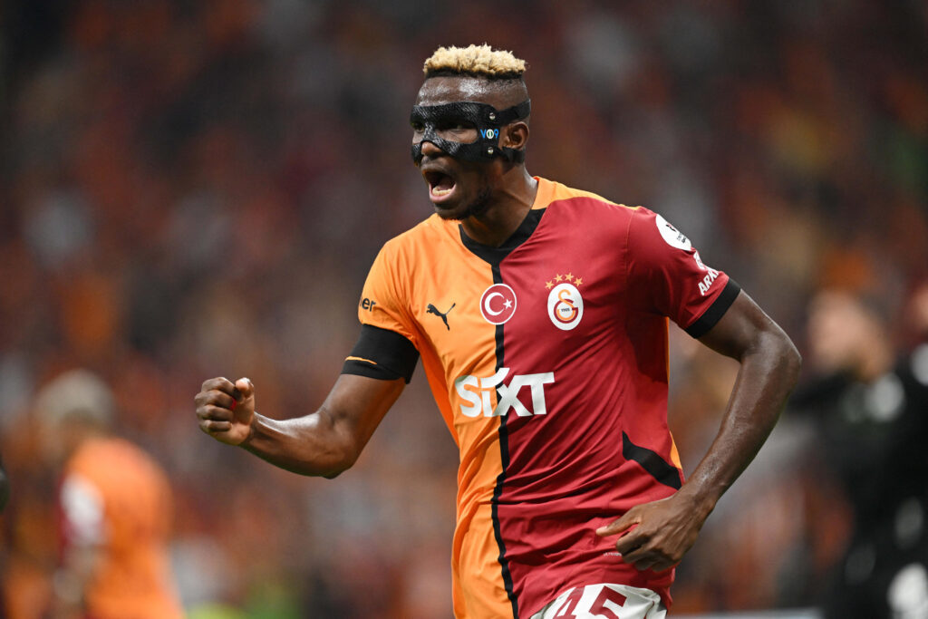 ISTANBUL, TURKIYE - SEPTEMBER 14: Victor Osimhen of Galatasaray celebrates his team&#039;s goal during the Turkish Super Lig 5th week match between Galatasaray and Caykur Rizespor at Rams Park in Istanbul, Turkiye on September 14, 2024. Isa Terli / Anadolu/ABACAPRESS.COM 
LIGA TURECKA PILKA NOZNA SEZON 2024/2025

FOT. ABACA/newspix.pl / 400mm.pl
POLAND ONLY!
---
newspix.pl / 400mm.pl