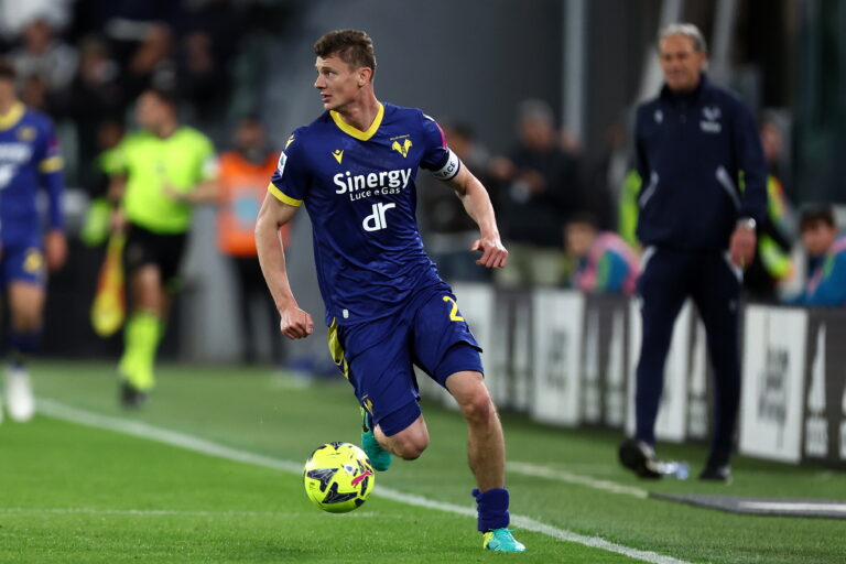 Pawel Dawidowicz of Hellas Verona Fc controls the ball during the Serie A match beetween Juventus Fc and Hellas Verona Fc at Allianz Stadium on April 1, 2023 in Turin, Italy . (Photo Marco Canoniero)
PILKA NOZNA SEZON 2022/2023 LIGA WLOSKA
FOT. SPORTPHOTO24/newspix.pl / 400mm.pl
ENGLAND OUT
---
newspix.pl / 400mm.pl