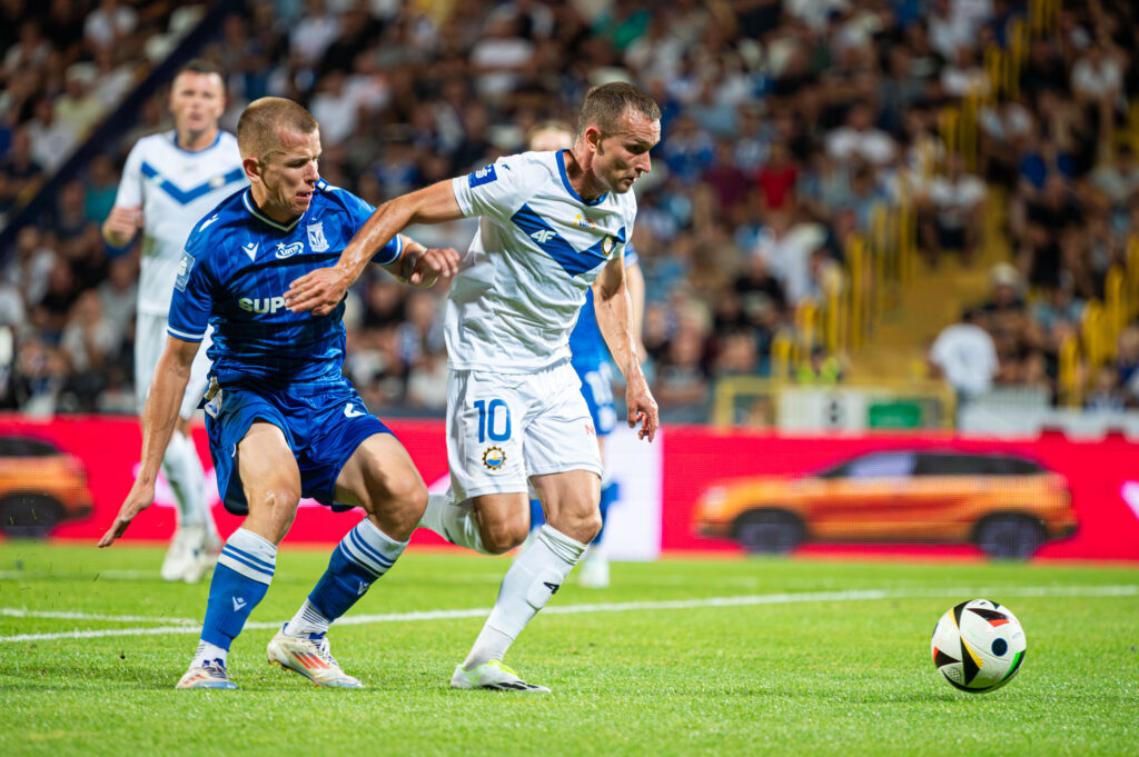 MIELEC 30.08.2024
MECZ 7. KOLEJKA PKO EKSTRAKLASA SEZON 2024/25 --- POLISH FOOTBALL TOP LEAGUE MATCH: FKS STAL MIELEC - LECH POZNAN
ANTONI KOZUBAL MACIEJ DOMANSKI
FOT. MICHAL TRZPIS/400MM.PL