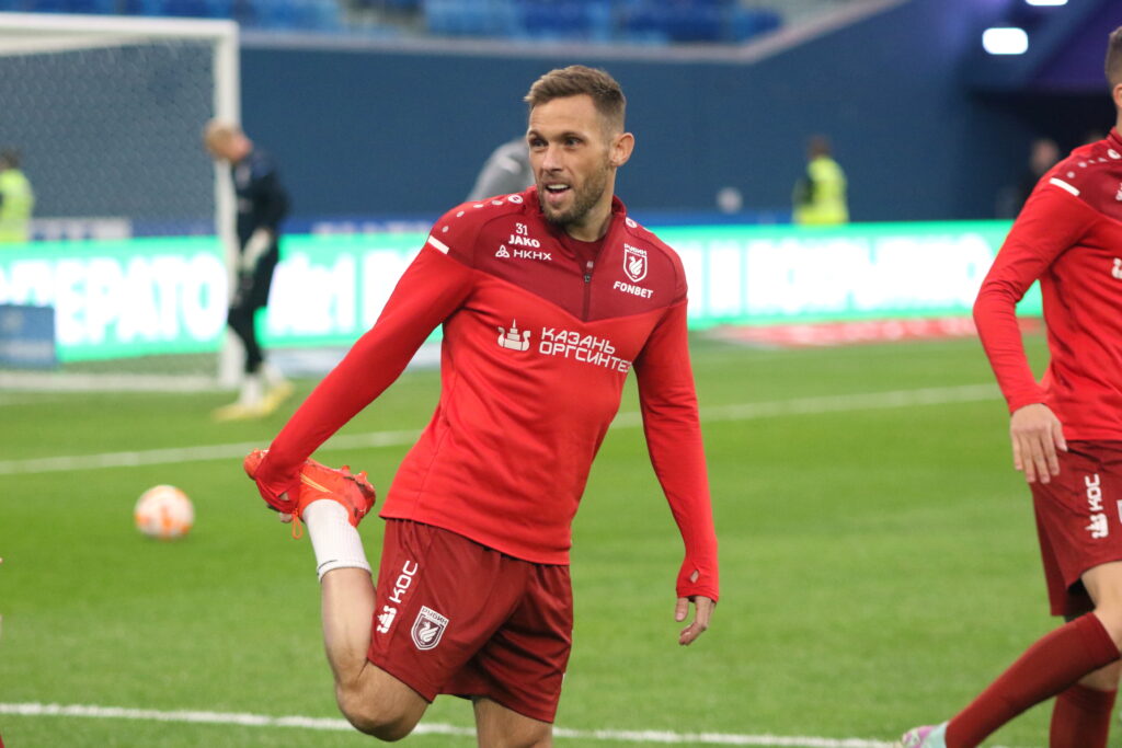 Maciej Rybus (31) of Rubin seen in action during the Russian Premier League football match between Zenit Saint Petersburg and Rubin Kazan at Gazprom Arena. Final score; Zenit 0:2 Rubin.,Image: 867661440, License: Rights-managed, Restrictions: UWAGA! Zdjęcie zawiera oryginalny opis dostawcy. W związku z agresją Rosji na Ukrainę może zawierać przekaz propagandowy, niezgodny z faktami. Prosimy o weryfikację treści przed publikacją, Model Release: no, Credit line: Maksim Konstantinov / Russian Look / Forum