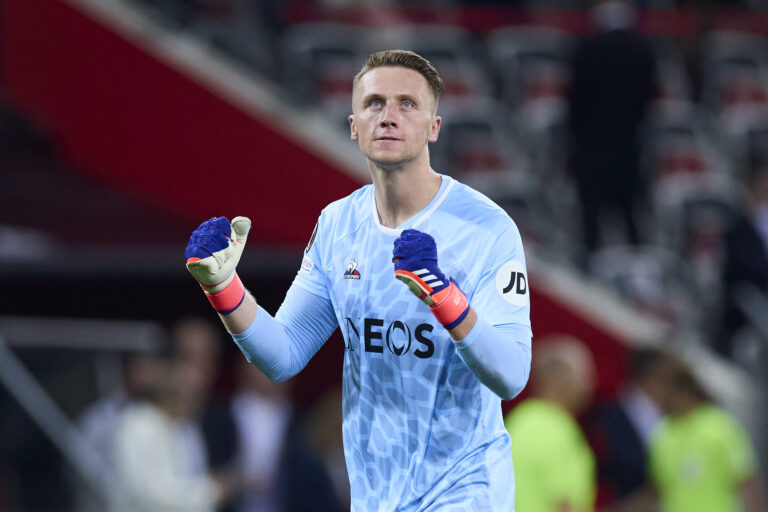 OGC Nice v Real Sociedad - Europa League 2024/25 League Phase Marcin Bulka of OGC Nice reacts during the Europa League match between OGC Nice and Real Sociedad at Allianz Riviera on September 25, 2024, in Nice, France. Nice Allianz Riviera Nice France RL_OCGNvRSO_000046 Copyright: xRicardoxLarreinax,Image: 911855756, License: Rights-managed, Restrictions: , Model Release: no, Credit line: Ricardo Larreina / imago sport / Forum