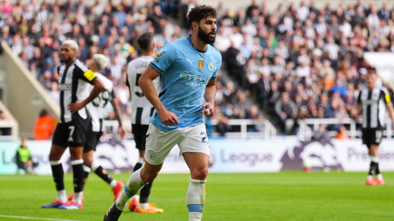 Manchester City&#039;s Josko Gvardiol celebrates scoring their side&#039;s first goal of the game during the Premier League match at St James&#039; Park, Newcastle upon Tyne. Picture date: Saturday September 28, 2024.,Image: 913167682, License: Rights-managed, Restrictions: EDITORIAL USE ONLY No use with unauthorised audio, video, data, fixture lists, club/league logos or &quot;live&quot; services. Online in-match use limited to 120 images, no video emulation. No use in betting, games or single club/league/player publications., Model Release: no, Credit line: Owen Humphreys / PA Images / Forum