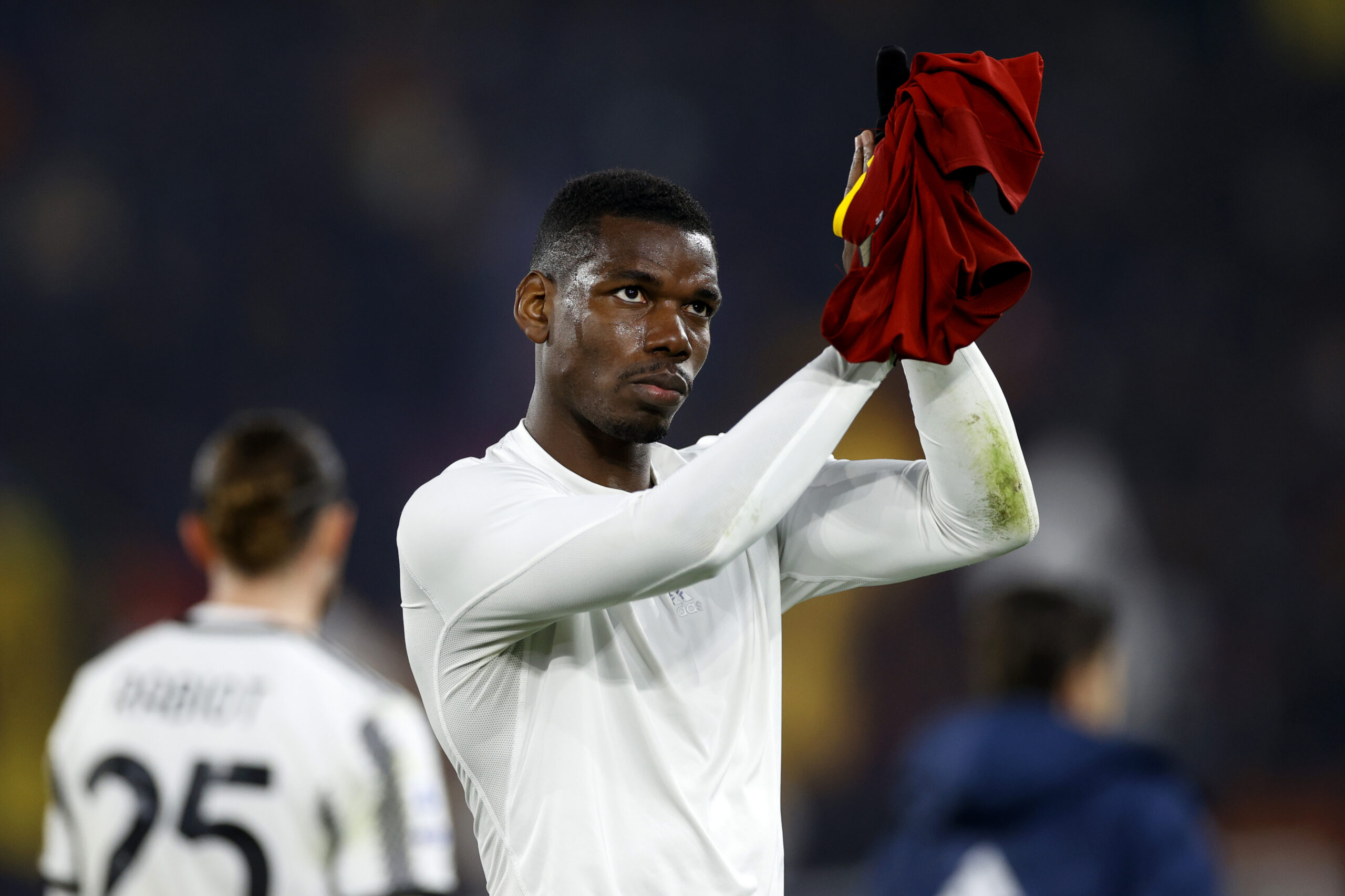 Rom, Italien, 05.03.2023: Paul Pogba (Juventus FC) begrußt die Fans am Ende des Spiels waehrend des Spiels der Serie A zwischen AS Rom vs Juventus Turin, AS Rom vs Juventus Turin im Olimpico di Roma am 05. March 2023 in Rom, Italien. (Foto von Matteo Ciambelli/DeFodi Images)

Rome, Italy, 05.03.2023: Paul Pogba (Juventus FC) greets the fans at the end of the match during the Serie A match between AS Roma vs Juventus FC at Olimpico di Roma on March 5, 2023 in Rome, Italy. (Photo by Matteo Ciambelli/DeFodi Images)  
LIGA WLOSKA PILKA NOZNA SEZON 2022/2023
FOT. DEFODI IMAGES/newspix.pl / 400mm.pl

POLAND ONLY !!!
---
newspix.pl / 400mm.pl