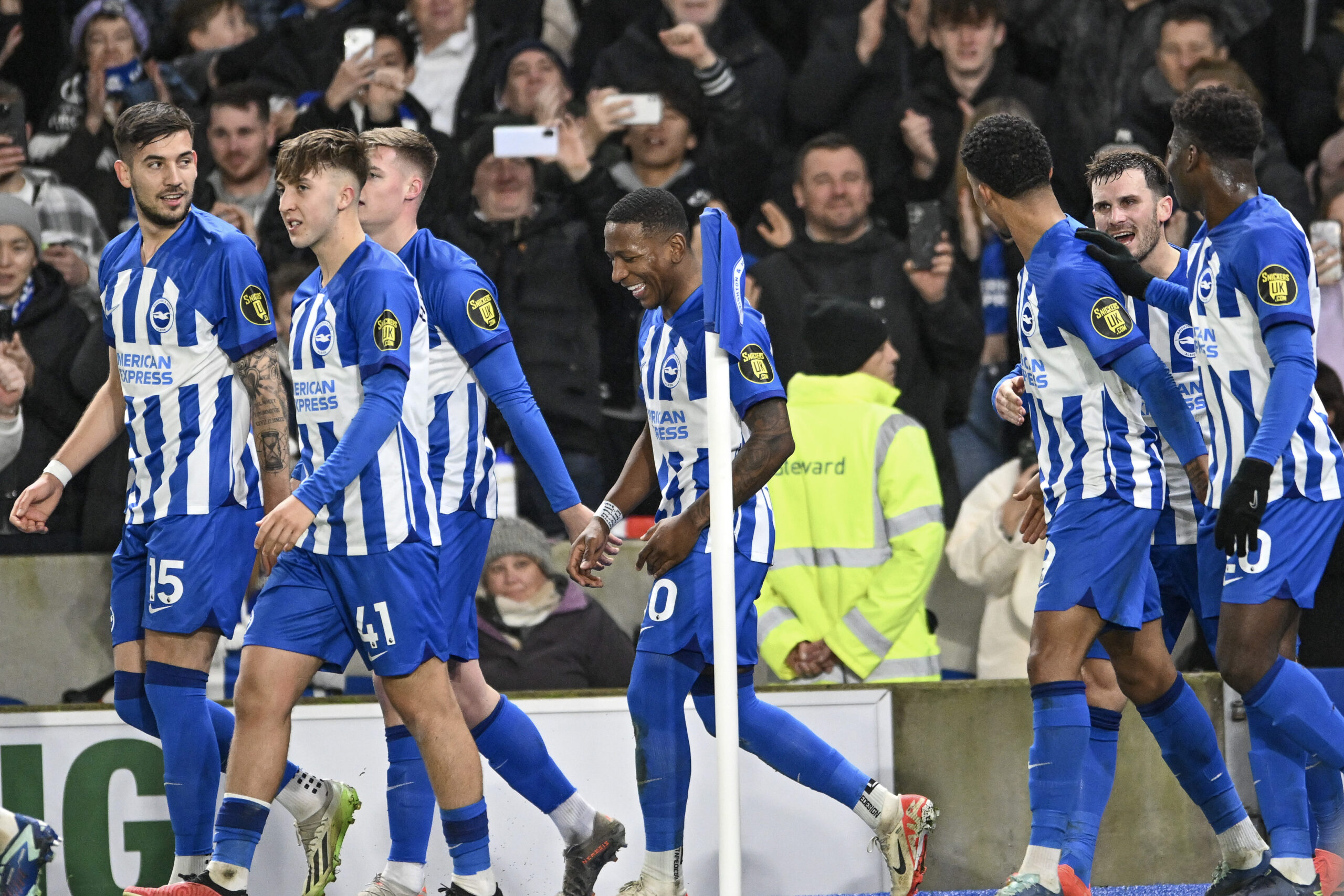 Carlos Baleba of Brighton and Hove Albion celebrates scoring during the Premier League match at the American Express Stadium, Brighton and Hove
Picture by Jeremy Landey/Focus Images Ltd 07747773987
28/12/2023
2023.12.28 Brighton and Hove
Pilka nozna liga angielska
Brighton and Hove Albion - Tottenham Hotspur
Foto Jeremy Landey/Focus Images/MB Media/PressFocus

!!! POLAND ONLY !!!