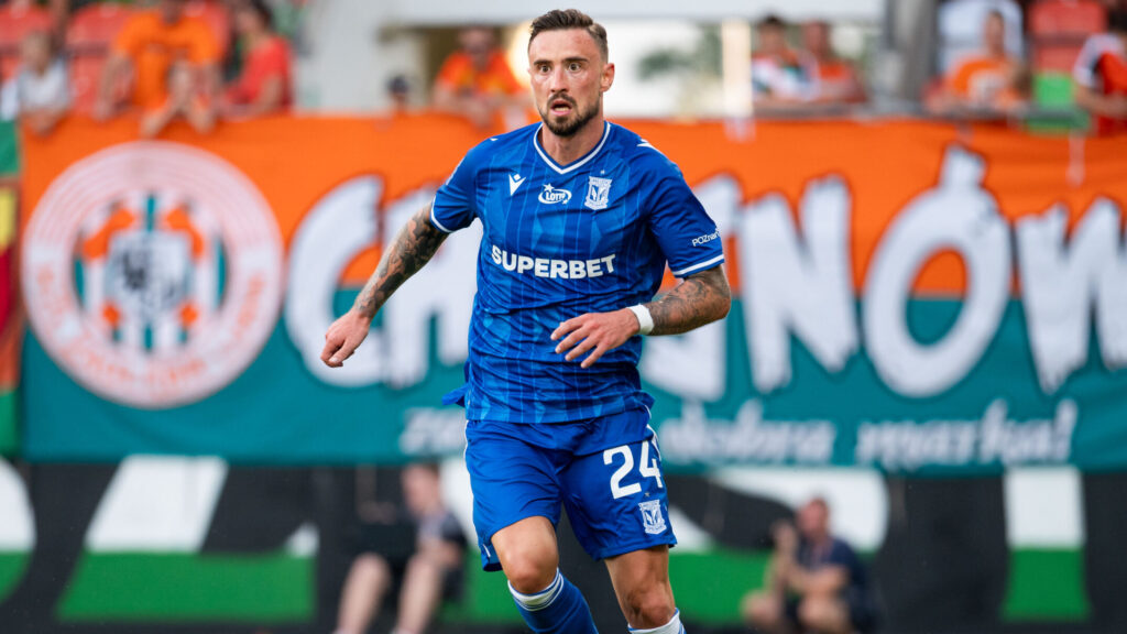 Lubin 17.08.2024
PILKA NOZNA MECZ 5. KOLEJKA PKO EKSTRAKLASA SEZON 2023/24 KGHM Zaglebie Lubin -  Lech Poznan 
n/z Filip Jagiello 
FOT. P.Dziurman / 400mm.pl