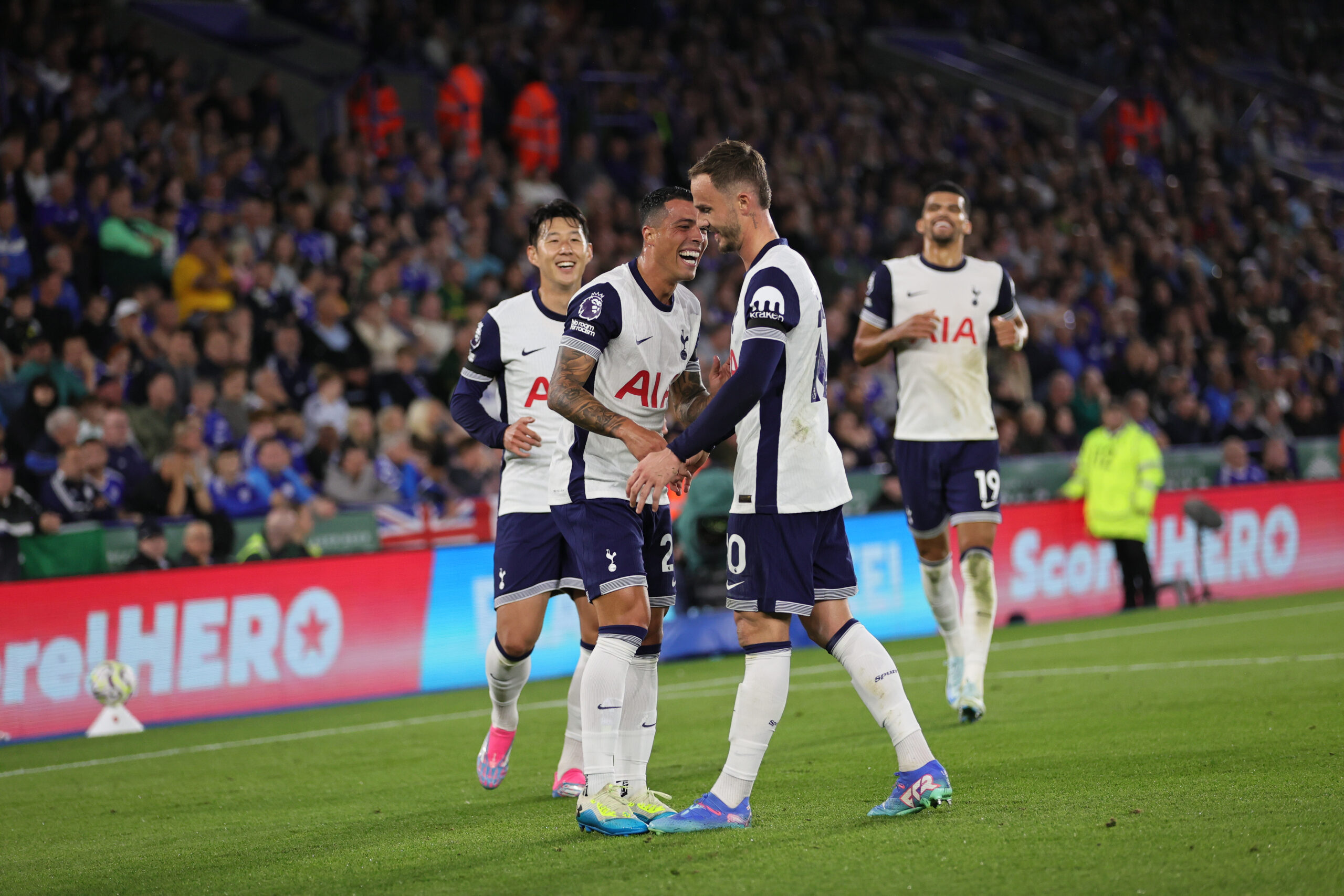 Leicester, England, Aug 19th 2024: Pedro Porro of Tottenham Hotspur celebrates with teammates after scoring the teams first goal during the Premier League football match between Leicester City and Tottenham Hotspur at King Power Stadium in Leicester, England.  (James Holyoak/SPP) (Photo by James Holyoak/SPP/Sipa USA)
2024.08.17 Leicester
Pilka nozna , liga angielska
Leicester City - Tottenham Hotspur
Foto James Holyoak/SPP/SIPA USA/PressFocus

!!! POLAND ONLY !!!