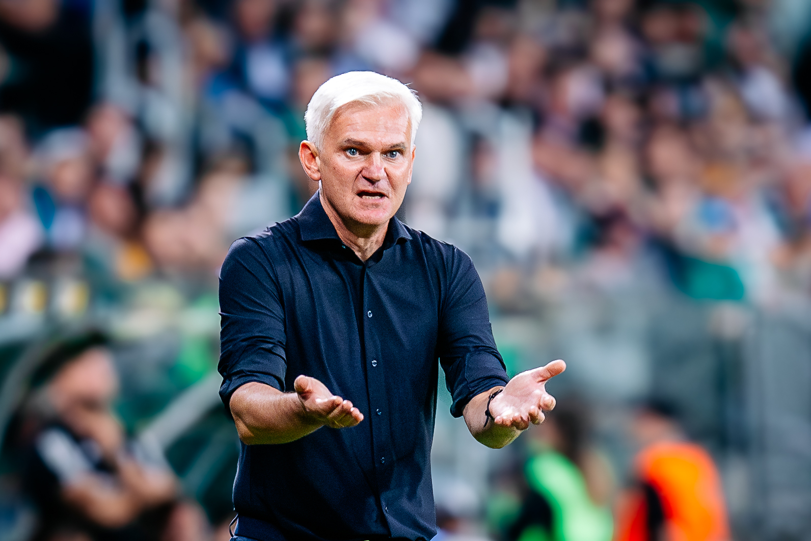 2024.08.25 Wroclaw
Pilka nozna, PKO Ekstraklasa sezon 2024/2025
Slask Wroclaw - Legia Warszawa
N/z coach trener Jacek Magiera
Foto Mateusz Porzucek PressFocus

2024.08.25 Wroclaw
Football PKO Ekstraklasa season 2024/2025
Slask Wroclaw - Legia Warszawa
coach trener Jacek Magiera
Credit: Mateusz Porzucek PressFocus