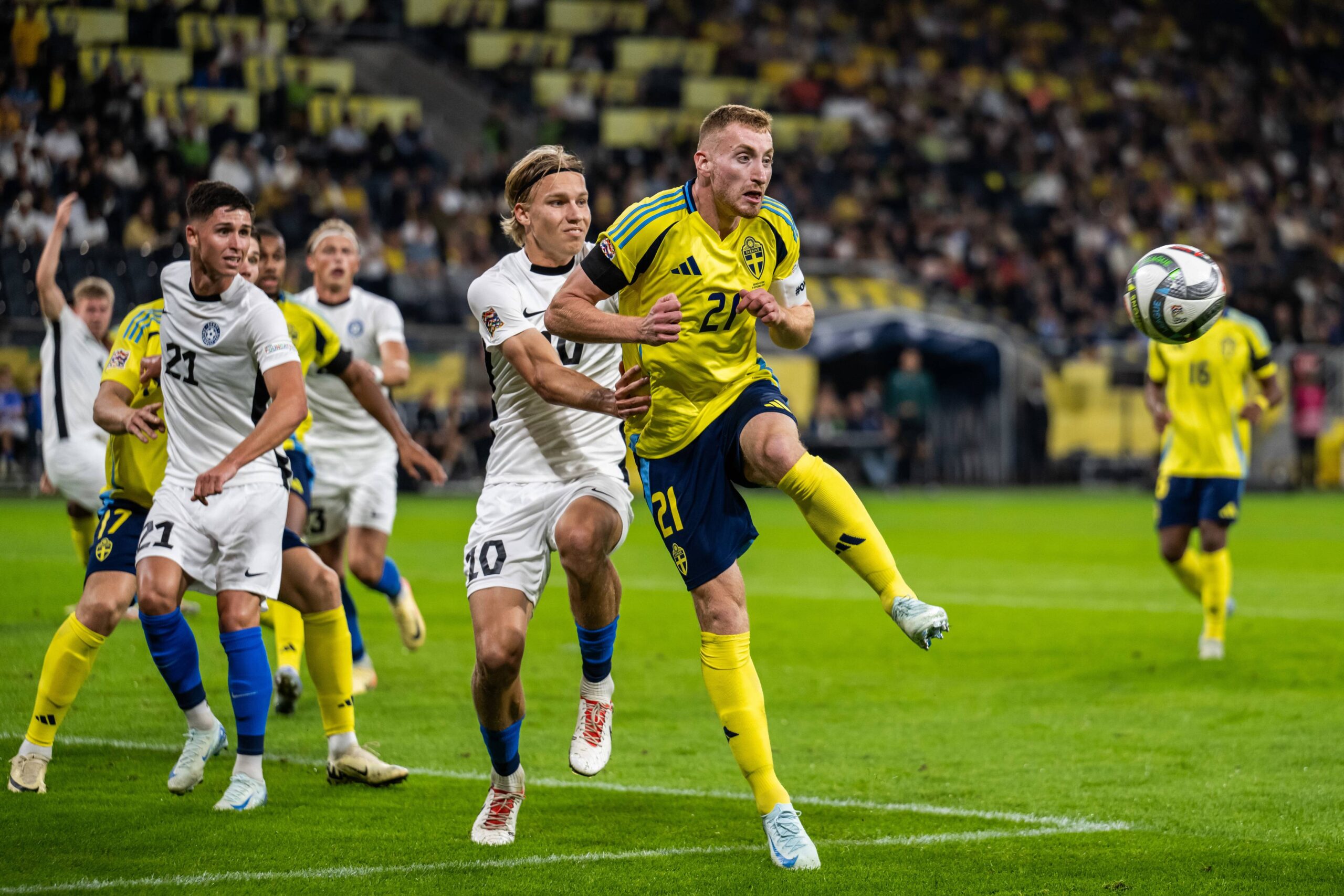 September 8, 2024, Stockholm, Sweden: 240908 Kevor Palumets of Estonia and Dejan Kulusevski of Sweden during the Nations League football match between Sweden and Estonia on September 8, 2024 in Stockholm. .Photo: Simon HastegÃ¥rd / BILDBYRÃ…N / kod SH / JZ0568.fotboll football soccer fotball nations league sverige sweden sverige a estland estonia bbeng (Credit Image: © Simon HastegÃ…Rd/Bildbyran via ZUMA Press) 
LIGA NARODOW UEFA PILKA NOZNA SEZON 2024/2025
SZWECJA v ESTONIA
FOT. ZUMA/newspix.pl / 400mm.pl

POLAND ONLY !!!
---
newspix.pl / 400mm.pl