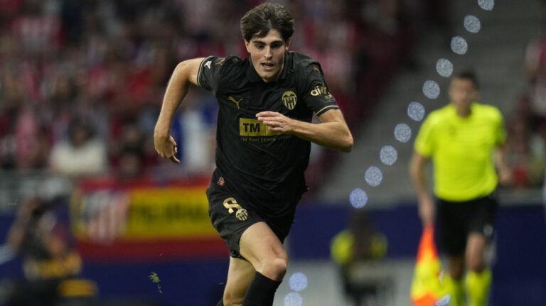 Javi Guerra of Valencia CF during the La Liga EA Sports match between Atletico de Madrid and Valencia CF played at Civitas Metropolitano Stadium on 15 Sep, 2024 in Madrid, Spain. (Photo by Juan Perez / PRESSINPHOTO)
2024.09.15 Madryt
pilka nozna Liga Hiszpanska
Atletico Madryt - Valencia CF
Foto Juan Perez/pressinphoto/SIPA USA/PressFocus

!!! POLAND ONLY !!!