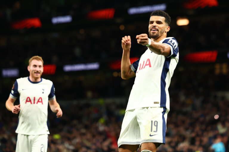 September 26, 2024, Tottenham, London, England: 26th September 2024; Tottenham Hotspur Stadium, London, England; UEFA Europa League Football, Tottenham Hotspur versus Qarabag; Dominic Solanke of Tottenham Hotspur celebrates scoring his side&#039;s third goal  for 3-0 in the 68th minute (Credit Image: © Shaun Brooks/Action Plus Sports via ZUMA Press Wire)
LIGA EUROPY PILKA NOZNA SEZON 2024/2025
FOT. ZUMA/newspix.pl / 400mm.pl
POLAND ONLY!
---
newspix.pl / 400mm.pl