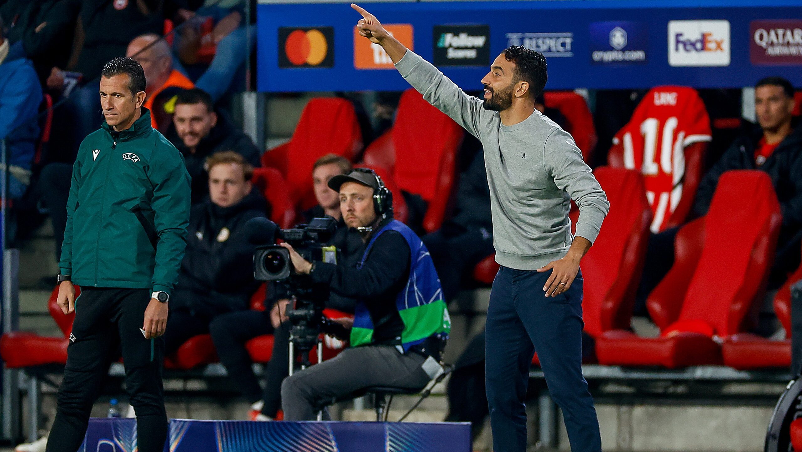 EINDHOVEN, 12-05-2019, Philips stadium. Dutch football, Champions League, season 2024-2025. 
headcaoch Sporting CP Ruben Amorim (Photo by Pro Shots/Sipa USA)
2024.10.01 Eindhoven
pilka nozna Liga Mistrzow
PSV Eindhoven - Sporting Lizbona
Foto Pro Shots Photo Agency/SIPA USA/PressFocus

!!! POLAND ONLY !!!