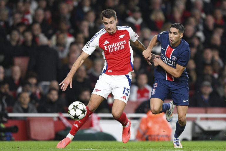 LONDON, ENGLAND - OCTOBER 1: Jakub Kiwior of Arsenal (L) is chased by Achraf Hakimi of Paris Saint Germain (R) during the UEFA Champions League 2024/25 League Phase MD2 match between Arsenal FC and Paris Saint-Germain at Emirates Stadium on October 1, 2024 in London, England. - photo :  Will Palmer/SPP / Will Palmer / Panoramic / SIPA /297904_0079//Credit:Panoramic/SIPA/2410020002
2024.10.02 Londyn
pilka nozna Liga Mistrzow
Arsenal Londyn - Paris Saint-Germain
Foto Panoramic/SIPA/PressFocus

!!! POLAND ONLY !!!