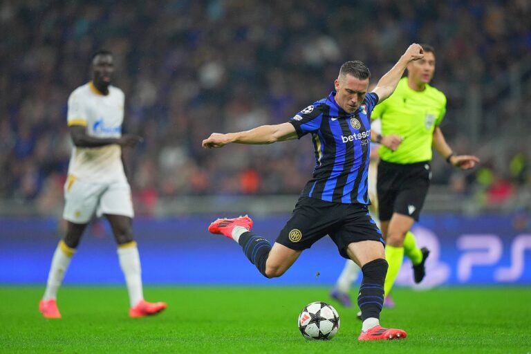 October 1, 2024, Milano, Italia: Inter Milan&#039;s Piotr Zielinski during the Uefa Champions League soccer match between Inter and Fc Crvena at the San Siro Stadium in Milan, north Italy -Tuesday , October 1th , 2024. Sport - Soccer . (Photo by Spada/LaPresse) (Credit Image: © Spada/LaPresse via ZUMA Press) 
LIGA MISTRZOW UEFA PILKA NOZNA SEZON 2024/2025
FOT. ZUMA/newspix.pl / 400mm.pl

POLAND ONLY !!!
---
newspix.pl / 400mm.pl