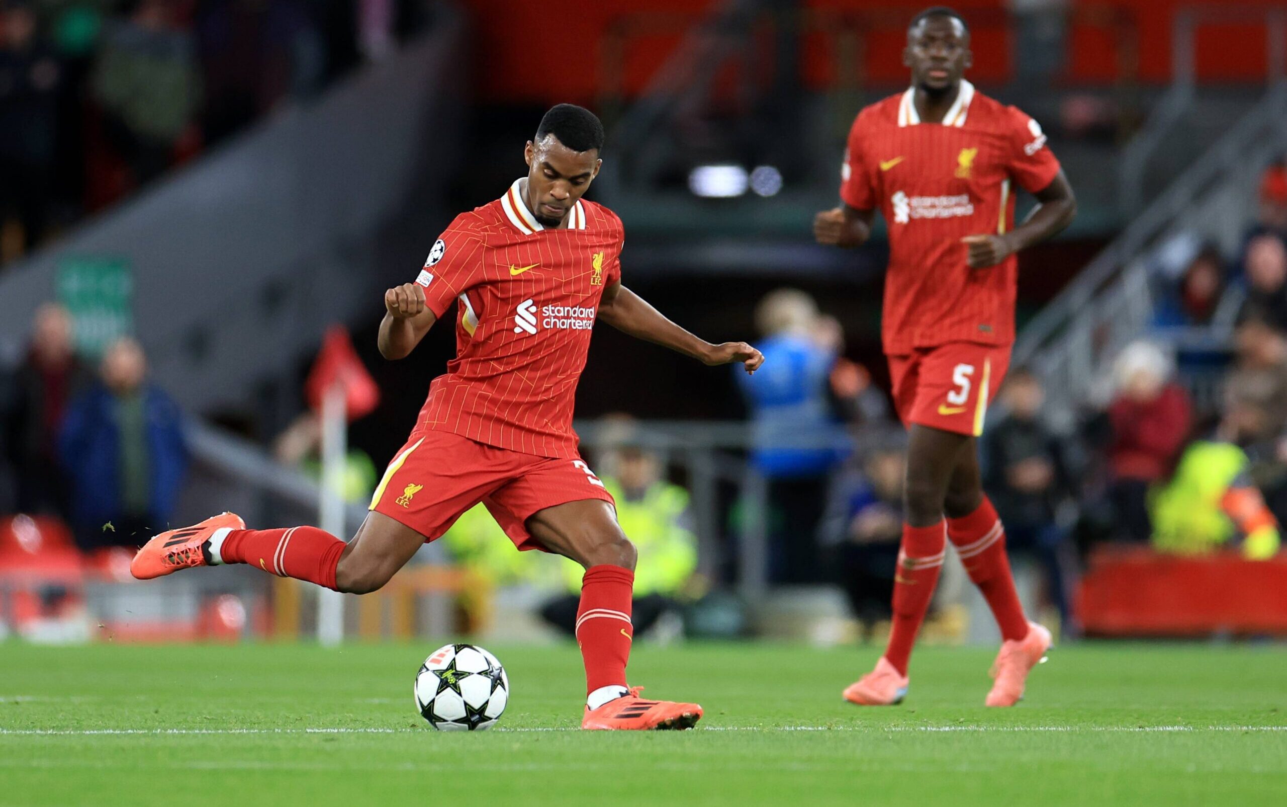 October 2, 2024, Liverpool: Liverpool, England, 2nd October 2024. Ryan Gravenberch of Liverpool passes the ball during the UEFA Champions League match at Anfield, Liverpool. (Credit Image:  Jessica Hornby/CSM via ZUMA Press Wire) 
LIGA MISTRZOW UEFA PILKA NOZNA SEZON 2024/2025
FOT. ZUMA/newspix.pl / 400mm.pl

POLAND ONLY !!!
---
newspix.pl / 400mm.pl