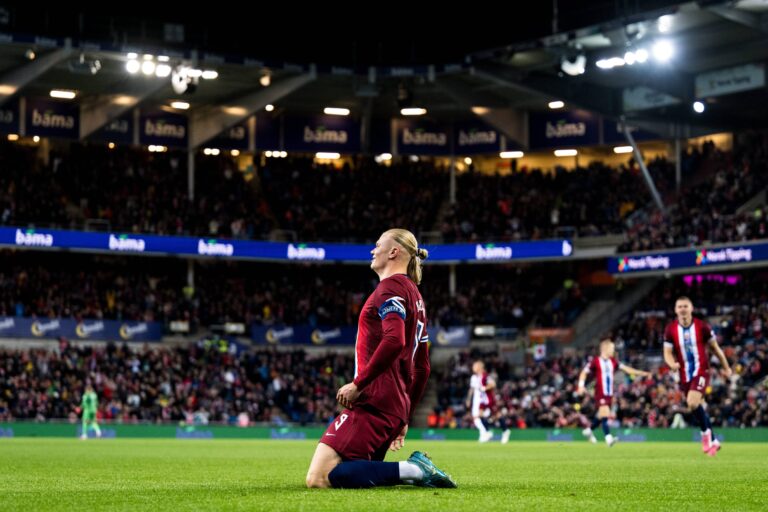 October 10, 2024, Oslo, Norway: 241010 Erling Braut Haaland of Norway celebrates after 1-0 during the Nations League football match between Norway and Slovenia on October 10, 2024 in Oslo. .Photo: Vegard Grott / BILDBYRN / kod VG / VG0670.bbeng fotboll football soccer fotball nations league landskamp norge norway slovenien slovenia jubel (Credit Image:  Vegard GrTt/Bildbyran via ZUMA Press) 
LIGA NARODOW UEFA PILKA NOZNA SEZON 2024/2025
NORWEGIA v SLOWENIA
FOT. ZUMA/newspix.pl / 400mm.pl

POLAND ONLY !!!
---
newspix.pl / 400mm.pl