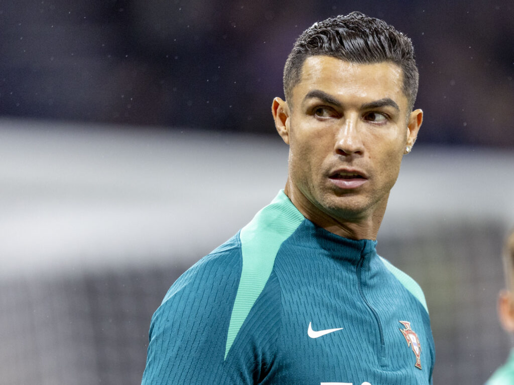 UEFA Nations League A Group 1 Scotland v Portugal at Hampden Park Stadium in Glasgow, Scotland on Tuesday 15th October 2024

Cristiano Ronaldo of Portugal warms up before kick off

Alan Rennie | Sportpix | Sipa USA )
2024.10.15 Glasgow
pilka nozna liga narodow
Szkocja - Portugalia
Foto Alan Rennie/SIPA USA/PressFocus

!!! POLAND ONLY !!!