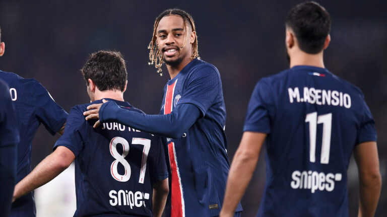 29 Bradley BARCOLA (psg) during the Ligue 1 McDonald&#039;s match between Paris Saint-Germain and Strasbourg at Parc des Princes on October 19, 2024 in Paris, France. (Photo by Philippe Lecoeur/FEP/Icon Sport/Sipa USA)
2024.10.19 Paryz
pilka nozna liga francuska
PSG - Strasbourg
Foto Icon Sport/SIPA USA/PressFocus

!!! POLAND ONLY !!!