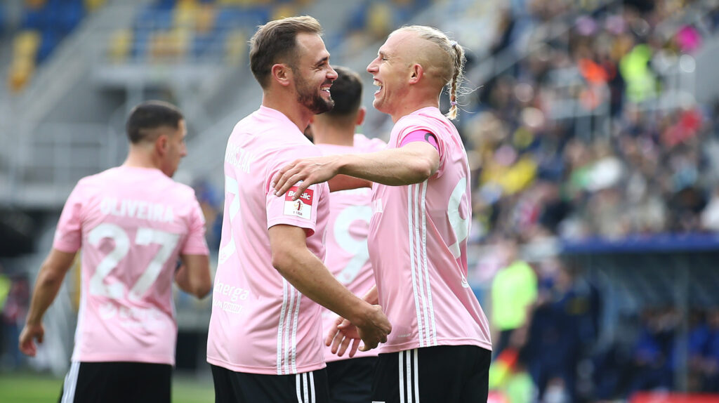 2024.10.20 Gdynia Pilka Nozna Betclic 1 liga sezon 2024/2025 Mecz Arka Gdynia - Pogon Siedlce N/z Dawid Gojny gol bramka radosc Szymon Sobczak Foto Piotr Matusewicz / PressFocus

2024.10.20 Gdynia
Football Polish first division season 2024/2025
Arka Gdynia - Pogon Siedlce
Dawid Gojny gol bramka radosc Szymon Sobczak
Credit: Piotr Matusewicz / PressFocus