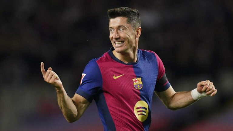 Robert Lewandowski of FC Barcelona during the La Liga EA Sports match between FC Barcelona and Sevilla FC played at Lluis Companys Stadium on October 20, 2024 in Barcelona, Spain. (Photo by Sergio Ruiz / Imago)  (Photo by pressinphoto/Sipa USA)
2024.10.20 Barcelona
pilka nozna liga hiszpanska
FC Barcelona - Sevilla FC
Foto pressinphoto/SIPA USA/PressFocus

!!! POLAND ONLY !!!