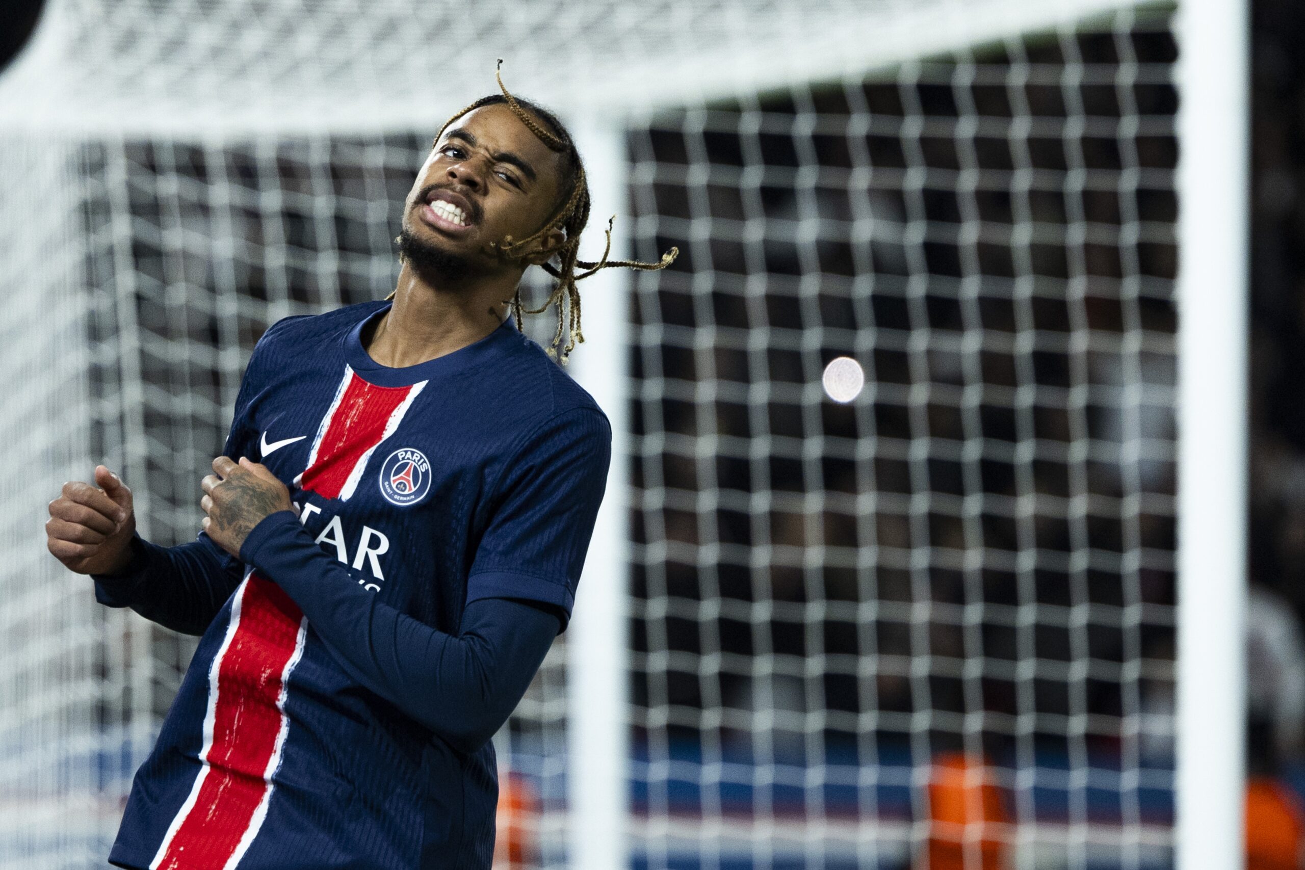 10/22/2024 - PARIS - Bradley Barcola of Paris Saint-Germain balks during the UEFA Champions League match between Paris Saint Germain and PSV Eindhoven at Parc des Princes on Oct. 22, 2024 in Paris, France. ANP ROBIN VAN LONKHUIJSEN /ANP/Sipa USA
2024.10.22 Paryz
pilka nozna liga mistrzow
PSG - PSV Eindhoven
Foto ANP/SIPA USA/PressFocus

!!! POLAND ONLY !!!