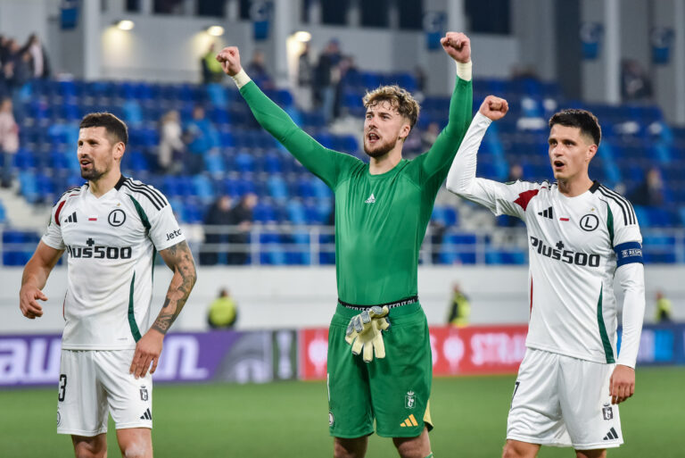 2024.10.24 Backa Topola Serbia 
pilka nozna Liga Konferencji UEFA
FK TSC Backa Topola - Legia Warszawa
N/z Pawel Wszolek Kacper Tobiasz Bartosz Kapustka
Foto Wojciech Dobrzynski / Legionisci.com / PressFocus

2024.10.24 Backa Topola Serbia 
football UEFA Conference league
FK TSC Backa Topola - Legia Warsaw

Credit: Wojciech Dobrzynski / Legionisci.com / PressFocus