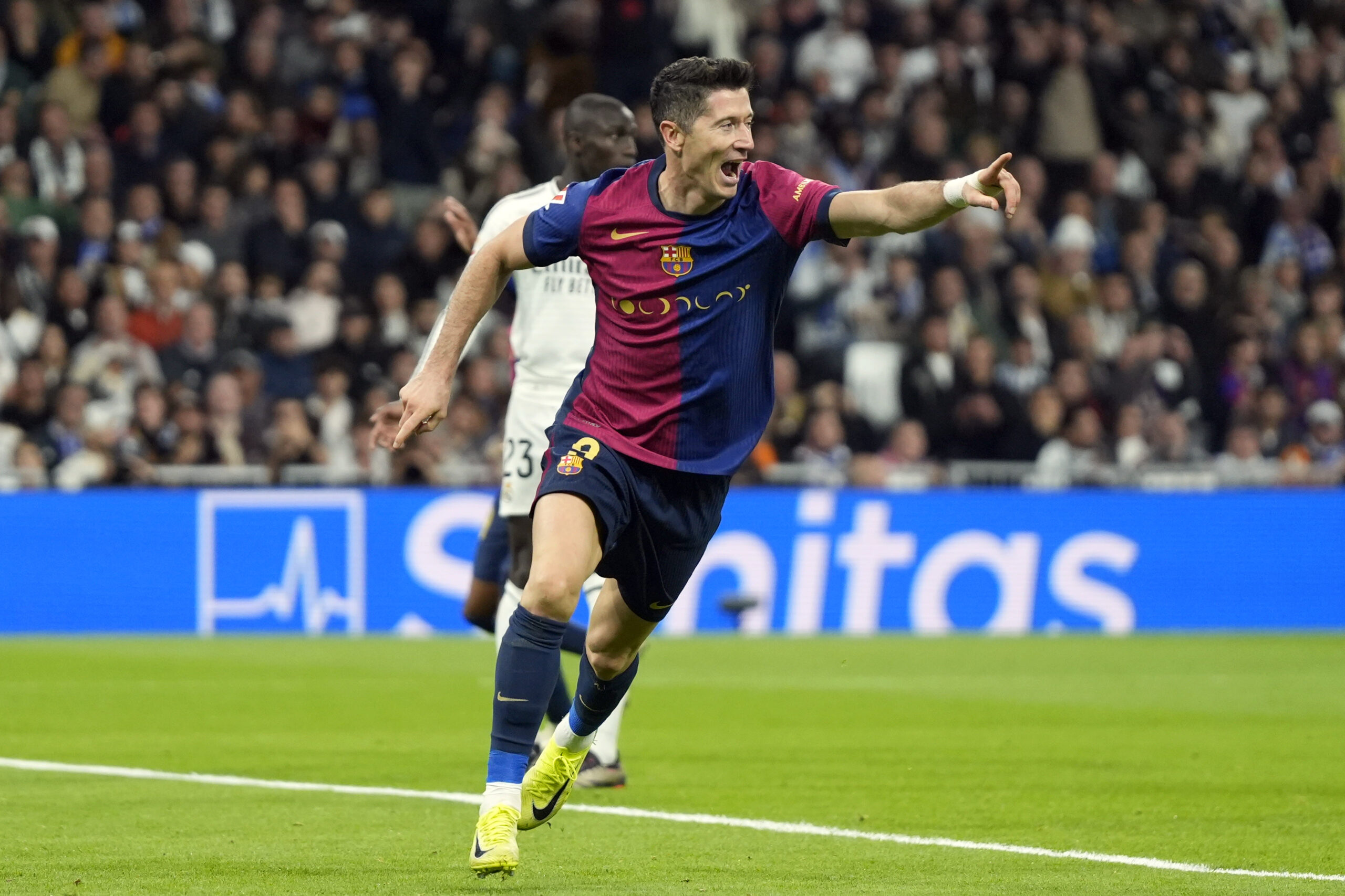 Robert Lewandowski of FC Barcelona celebrates goal during the La Liga EA Sports match between Real Madrid and FC Barcelona played at Santiago Bernabeu Stadium on October 26, 2024 in Madrid, Spain. (Photo by Cesar Cebolla / PRESSINPHOTO)
2024.10.26 Madryt
pilka nozna liga hiszpanska
Real Madryt - FC Barcelona
Foto Cesar Cebolla/PRESSINPHOTO/SIPA USA/PressFocus

!!! POLAND ONLY !!!