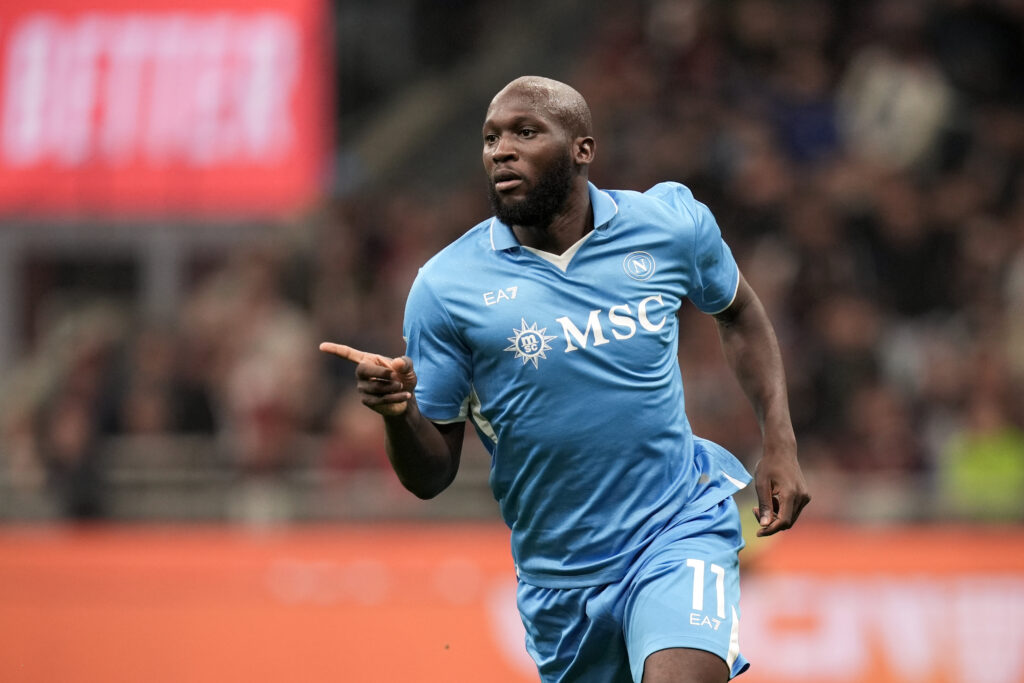 NapoliÕs Romelu Lukaku celebrates after scoring the 0-1 goal for his team during the Serie A Enilive 2024/2025 match between Milan and Napoli at the San Siro Stadium in Milan, North Italy - Sport, Soccer Tuesday October 29, 2024 (Photo by Massimo Paolone/LaPresse) (Photo by Massimo Paolone/LaPresse/Sipa USA)
2024.10.29 Mediolan
pilka nozna liga wloska
AC Milan - SSC Napoli
Foto Massimo Paolone/LaPresse/SIPA USA/PressFocus

!!! POLAND ONLY !!!