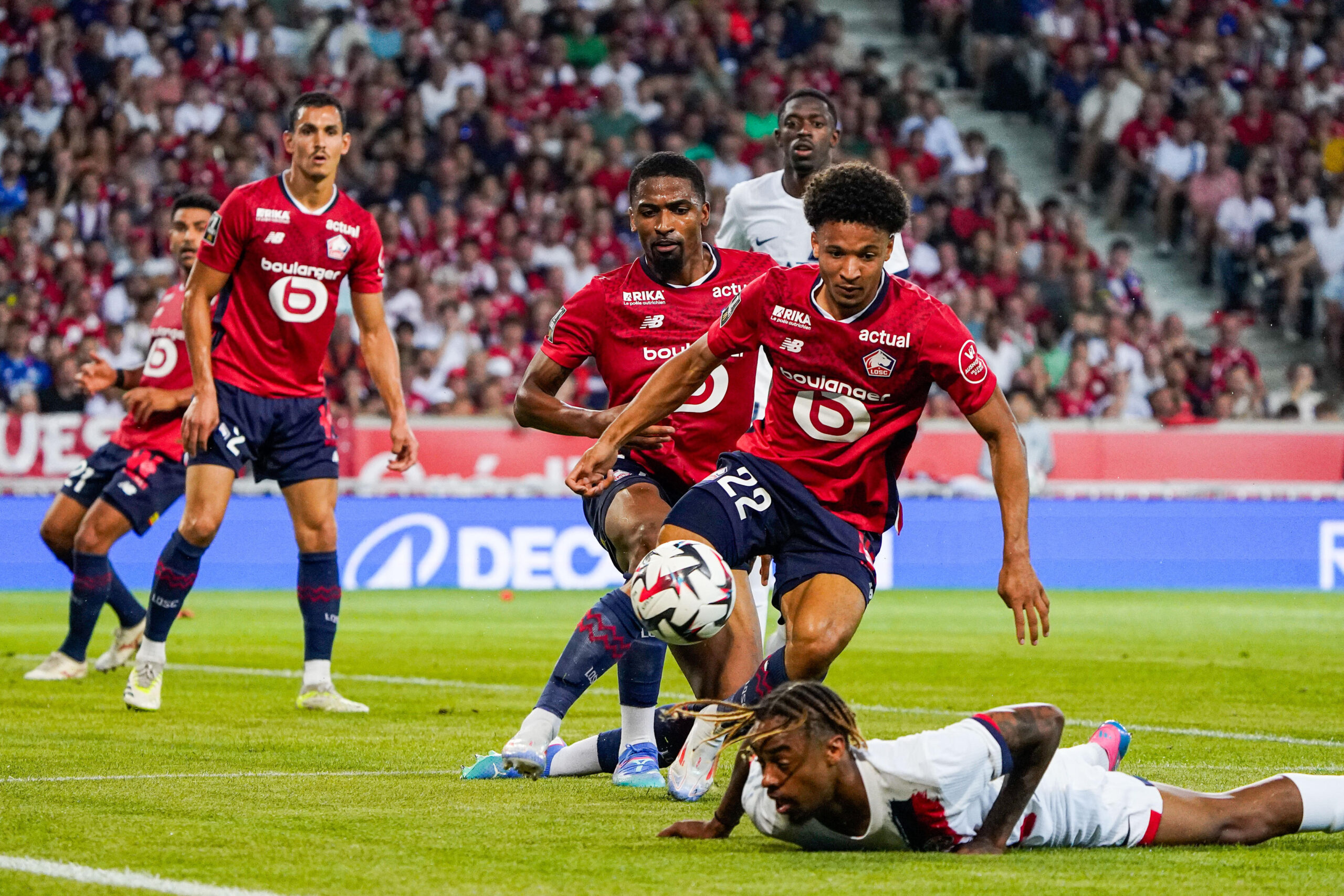 Tiago SANTOS of Lille during the Ligue 1 McDonald&#039;s match between Lille and Paris at Stade Pierre-Mauroy on September 1, 2024 in Lille, France. (Photo by Daniel Derajinski/Icon Sport)
LIGA FRANCUSKA PILKA NOZNA SEZON 2024/2025
FOT. ICON SPORT/newspix.pl / 400mm.pl
POLAND ONLY!
---
newspix.pl / 400mm.pl