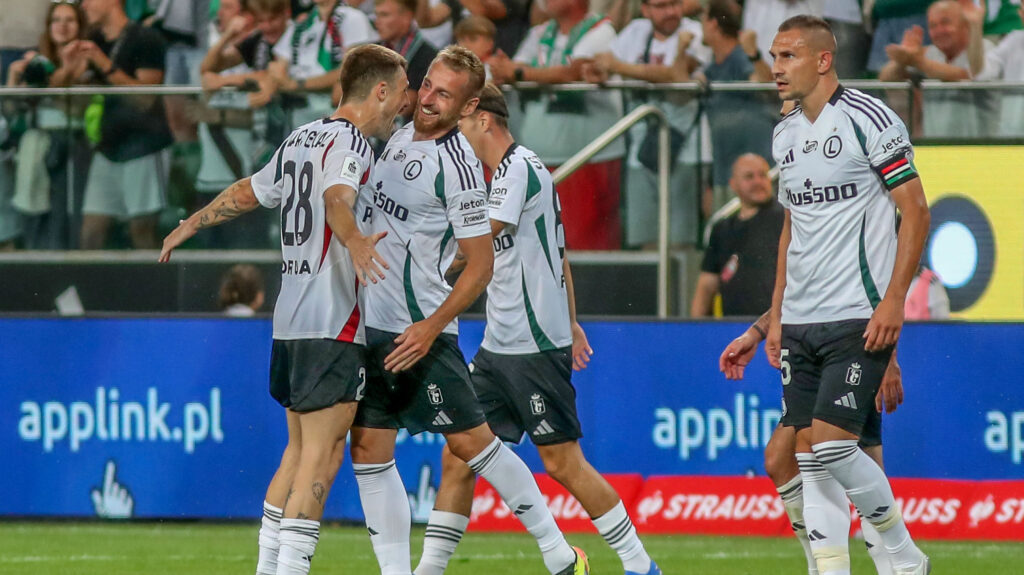 WARSZAWA 20.07.2024
MECZ 1. KOLEJKA PKO EKSTRAKLASA SEZON 2024/25 --- LEGIA WARSZAWA WARSAW - ZAGLEBIE LUBIN
MARC GUAL. RAFAL AUGUSTYNIAK  RADOSC. ARTUR JEDRZEJCZYK
FOT. MARCIN SZYMCZYK/400mm.pl