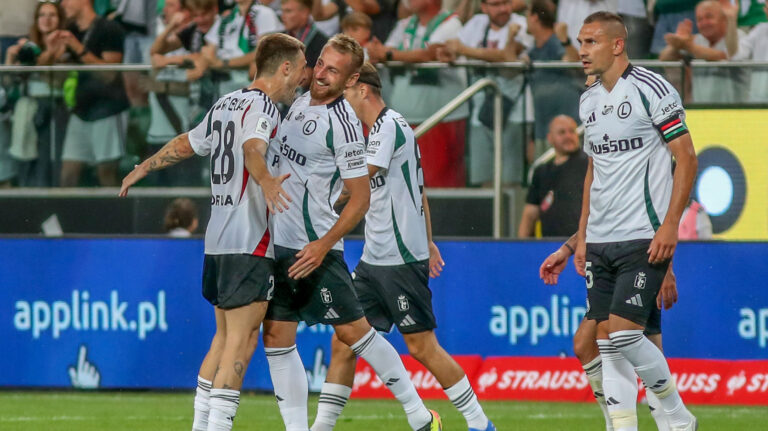 WARSZAWA 20.07.2024
MECZ 1. KOLEJKA PKO EKSTRAKLASA SEZON 2024/25 --- LEGIA WARSZAWA WARSAW - ZAGLEBIE LUBIN
MARC GUAL. RAFAL AUGUSTYNIAK  RADOSC. ARTUR JEDRZEJCZYK
FOT. MARCIN SZYMCZYK/400mm.pl