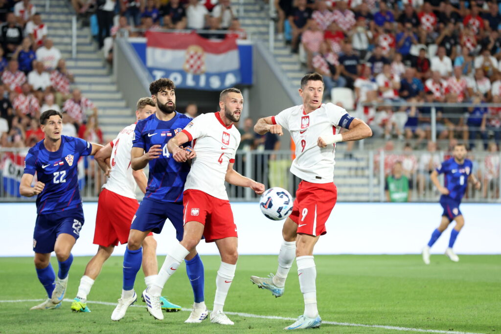 OSIJEK 08.09.2024
MECZ 2. KOLEJKA GRUPA A1 LIGA NARODOW SEZON 2024/25: CHORWACJA - POLSKA --- UEFA NATIONS LEAGUE FOOTBALL MATCH: CROATIA - POLAND
IGOR MATANOVIC  PAWEL DAWIDOWICZ  JOSKO GVARDIOL  SEBASTIAN WALUKIEWICZ  ROBERT LEWANDOWSKI
FOT. PIOTR KUCZA/400mm.pl