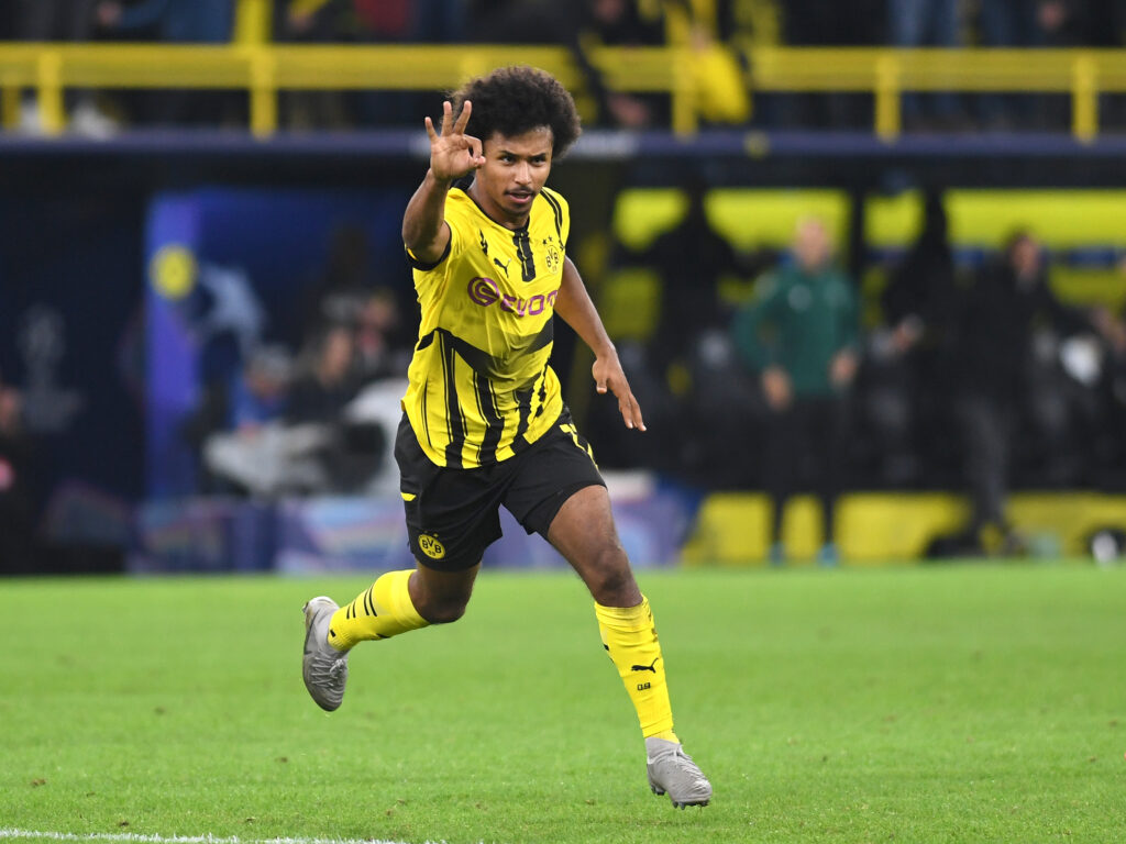 Karim Adeyemi (Borussia Dortmund) Torjubel, jubelt nach seinem Treffer zum 5:1 waehrend des Spiels der UEFA Champions League 2024/25 Ligen-Phase 2. Spieltag zwischen Borussia Dortmund und Celtic Glasgow, SIGNAL IDUNA PARK am 01. October 2024 in Dortmund, Deutschland. (Foto von Ralf Treese/DeFodi Images) +++ 

Karim Adeyemi (Borussia Dortmund) celebrates after scoring his team’s fifth goal during the UEFA Champions League 2024/25 League Phase MD2 match between Borussia Dortmund and Celtic FC at Signal Iduna Park on October 1, 2024 in Dortmund, Germany.  
LIGA MISTRZOW UEFA PILKA NOZNA SEZON 2024/2025
FOT. DEFODI IMAGES/newspix.pl / 400mm.pl

POLAND ONLY !!
---
newspix.pl / 400mm.pl