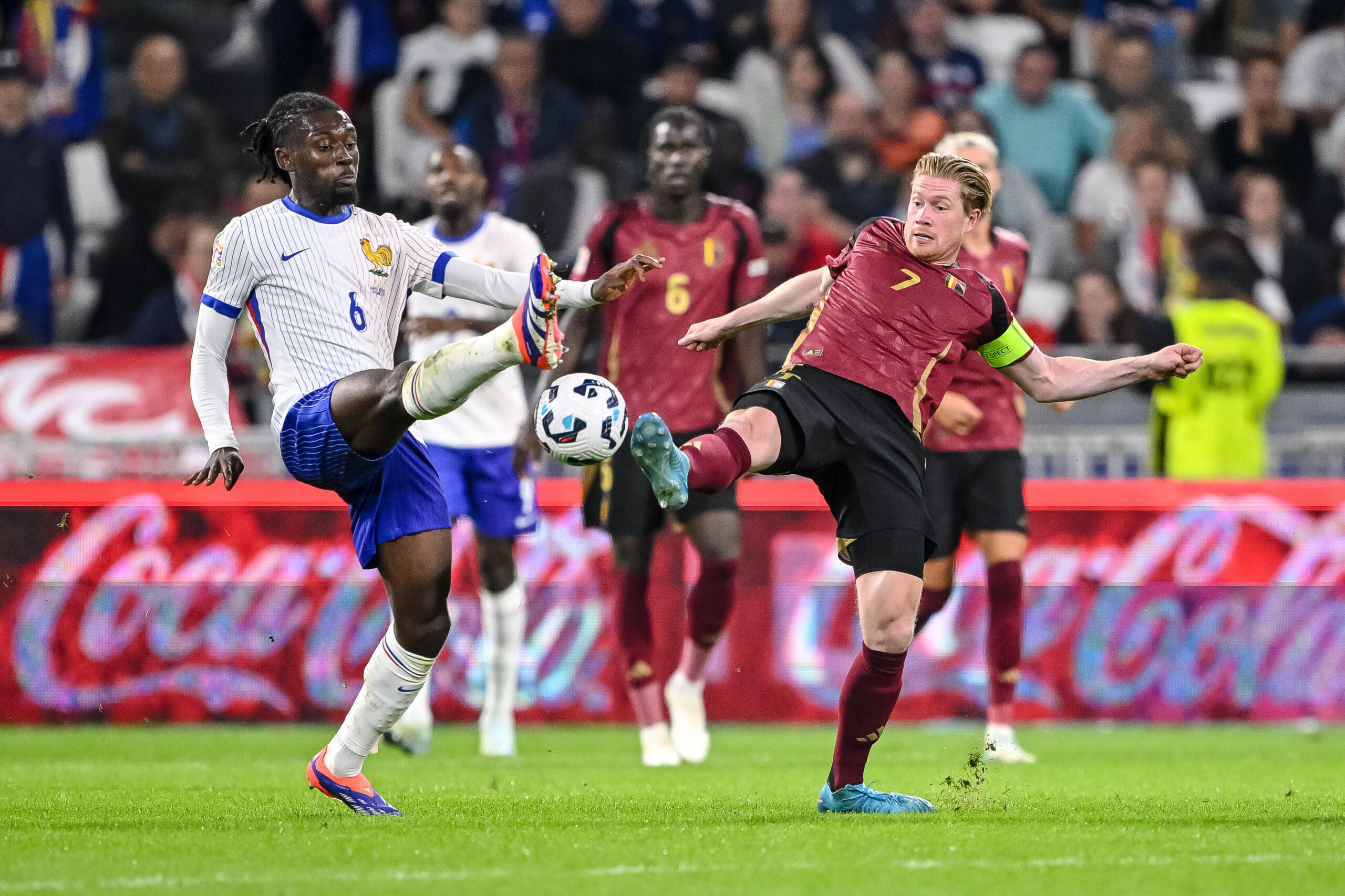 Manu Kone (France) und Kevin De Bruyne (Belgium) battle for the ball during the UEFA Nations League 2024/2025 League A - Group 2 match between France and Belgium at Groupama-Stadion on September 9, 2024 in Lyon , France.  (Photo by Harry Langer/DeFodi Images)  
LIGA NARODOW UEFA PILKA NOZNA SEZON 2024/2025
FRANCJA v BELGIA
FOT. DEFODI IMAGES/newspix.pl / 400mm.pl

POLAND ONLY !!
---
newspix.pl / 400mm.pl