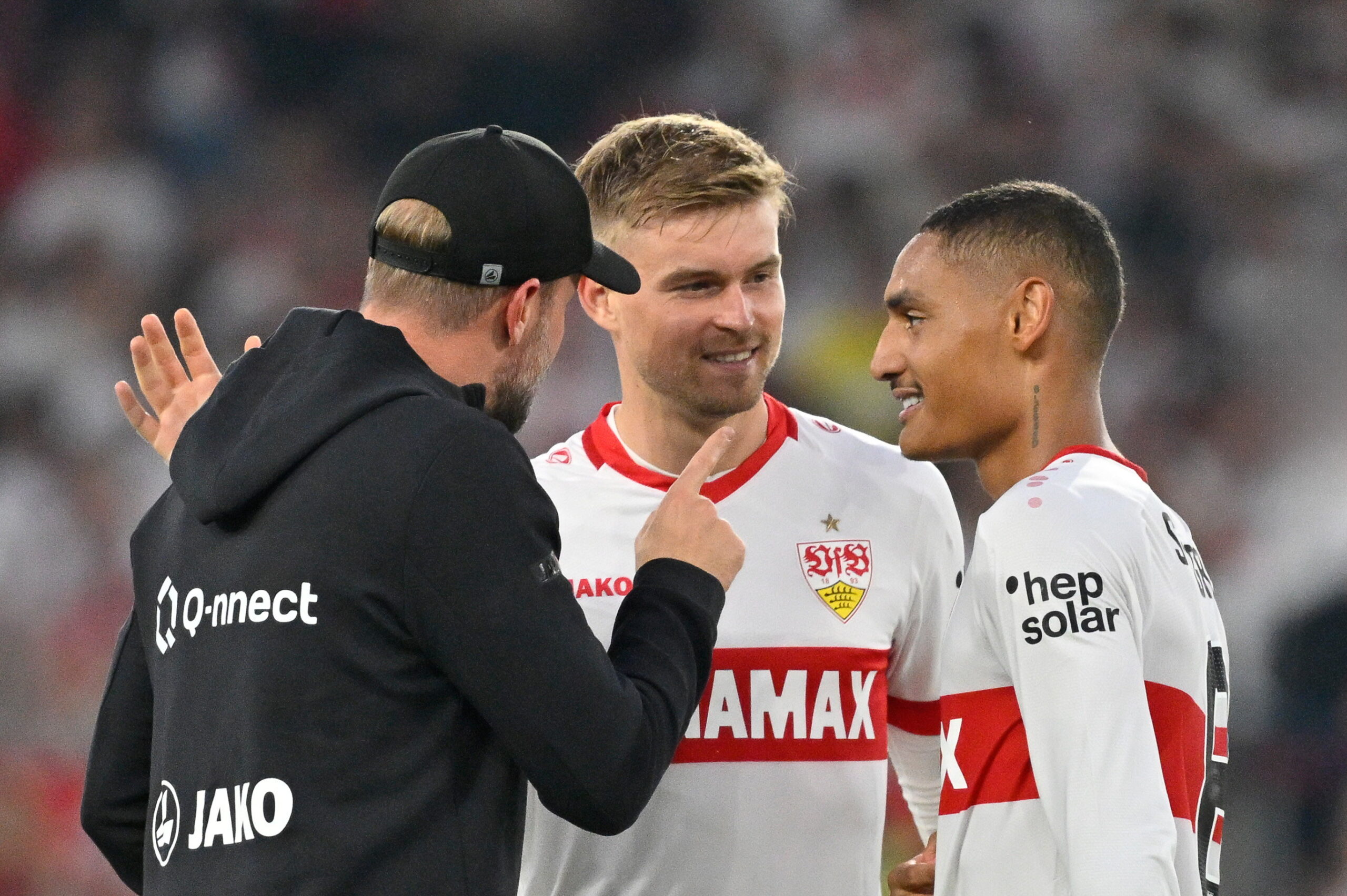 22.09.2024, Mercedes Benz Arena, Stuttgart, GER, 1. FBL, VfB Stuttgart vs Borussia Dortmund, 4. Runde, im Bild nach Spielende: Schlussjubel, Freude, Glueck, Jubel Trainer Coach Sebastian Hoeness VfB Stuttgart im Gespraech Diskussion mit Enzo Millot VfB Stuttgart (08) Maximilian Mittelstaedt VfB Stuttgart (07), // VFB_MWI during the German Bundesliga 4th round match between VfB Stuttgart and Borussia Dortmund at the Mercedes Benz Arena in Stuttgart, Germany on 2024/09/22. EXPA Pictures © 2024, PhotoCredit: EXPA/ Eibner-Pressefoto/ Michael Weber

*****ATTENTION - OUT of GER***** 
LIGA NIEMIECKA PILKA NOZNA SEZON 2024/2025

FOT.EXPA/newspix.pl / 400mm.pl

Austria, Italy, Spain, Slovenia, Serbia, Croatia, Germany, UK, USA and Sweden  OUT!
---
newspix.pl / 400mm.pl